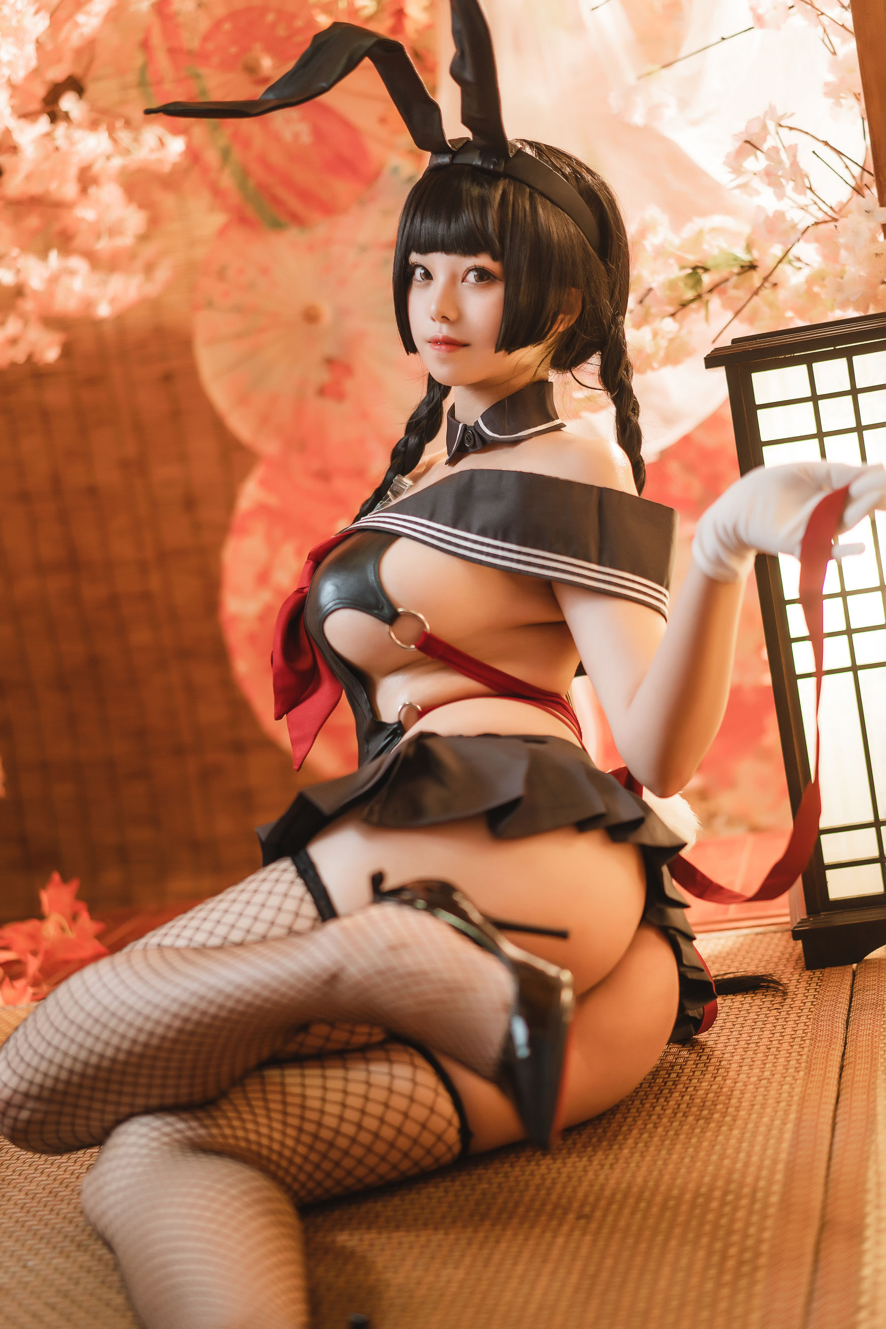 [网红COS] 萌系小姐姐蜜汁猫裘 - 卯月桃子