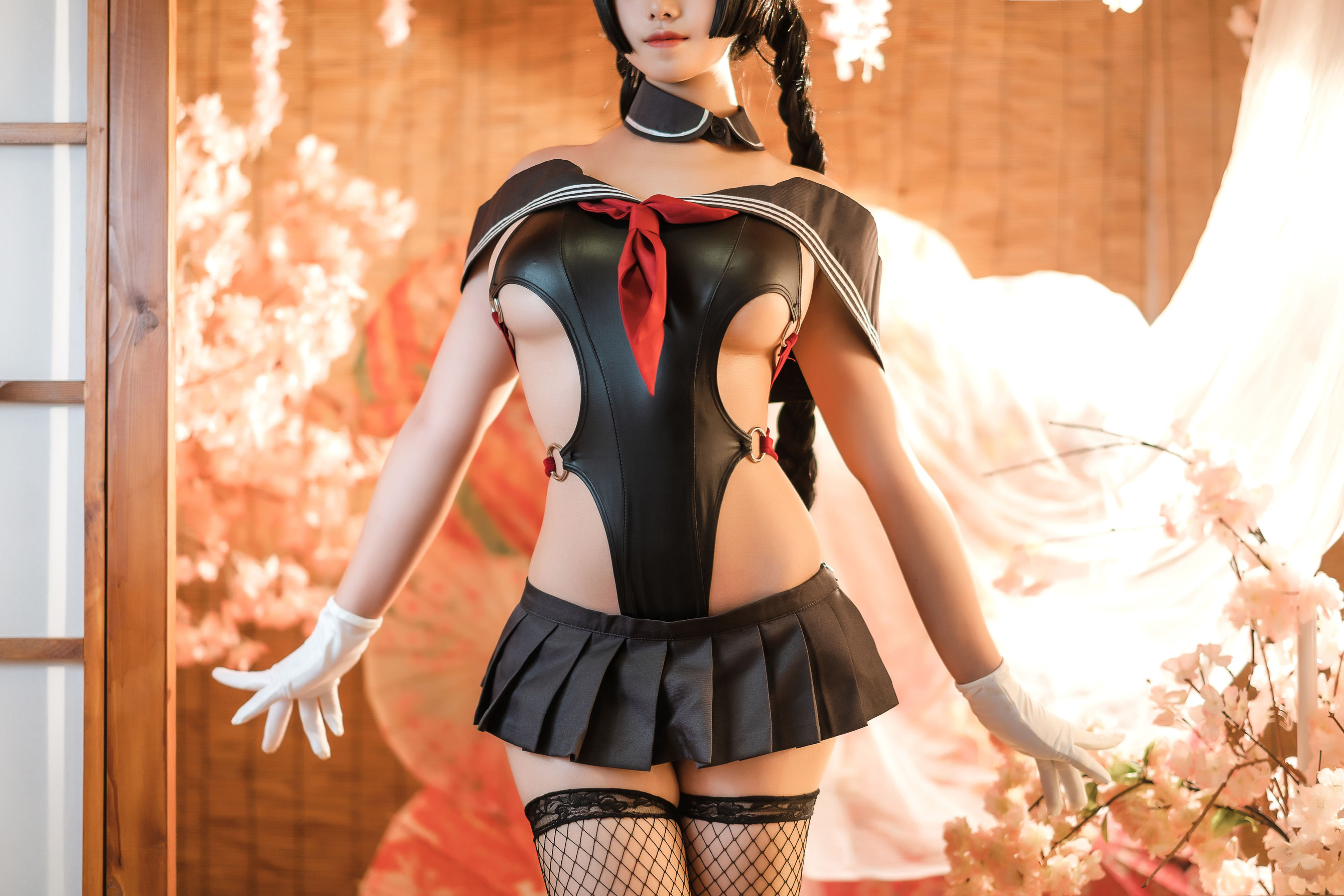 [网红COS] 萌系小姐姐蜜汁猫裘 - 卯月桃子