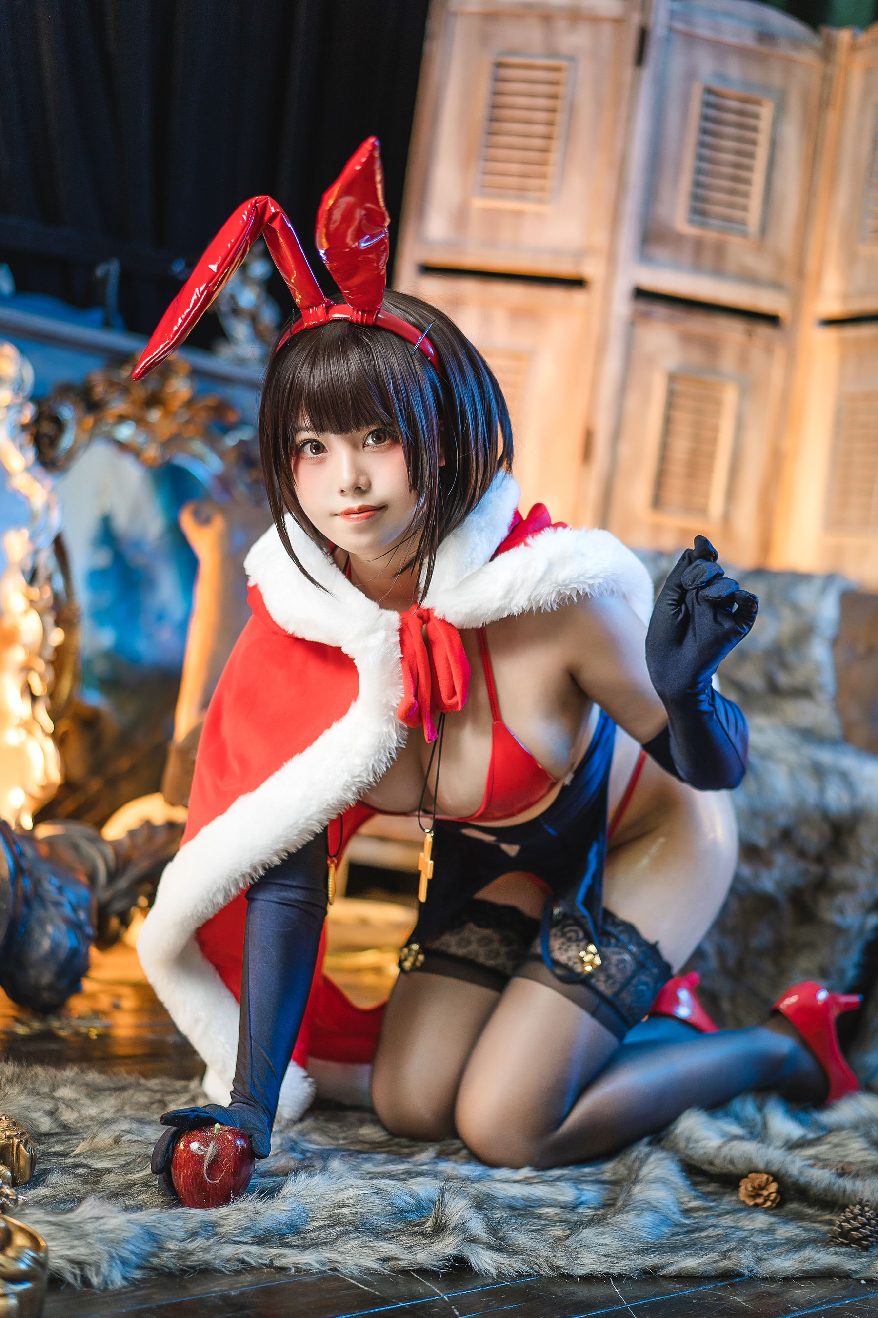 [网红COS] 萌系小姐姐蜜汁猫裘 - 魔太郎圣诞