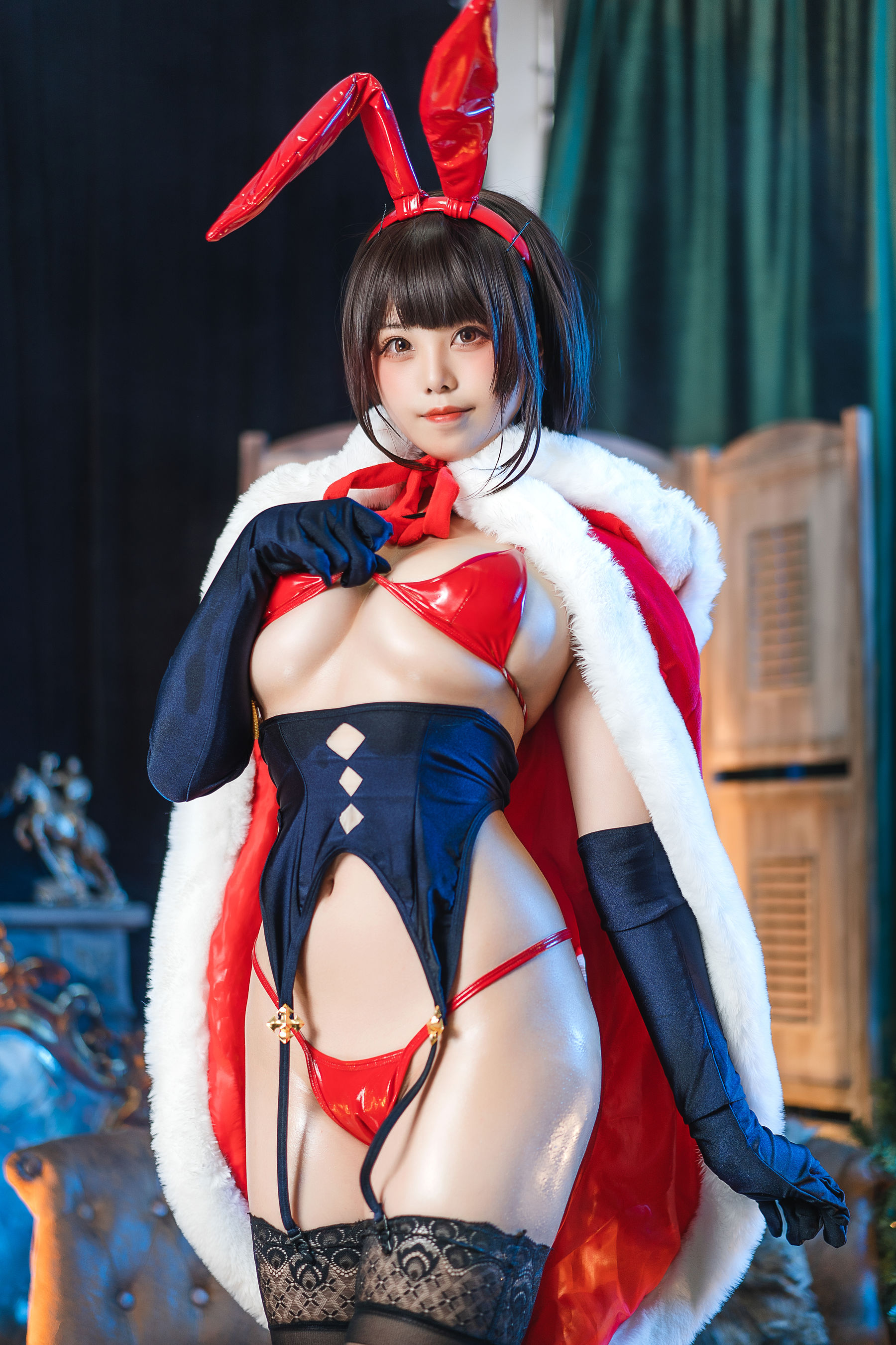 [网红COS] 萌系小姐姐蜜汁猫裘 - 魔太郎圣诞