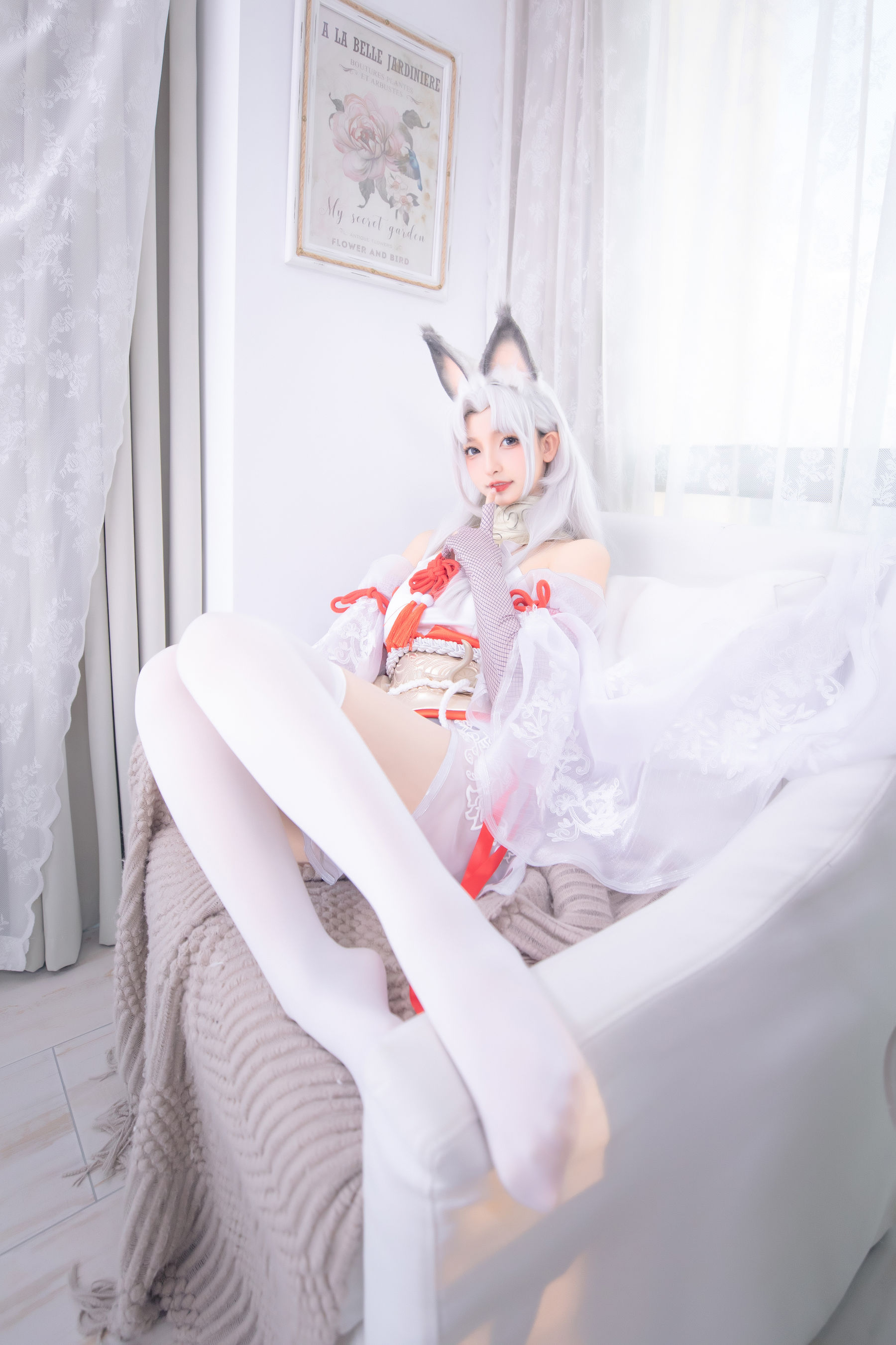 [网红COS] 萝莉神楽板真冬 白丝胡桃