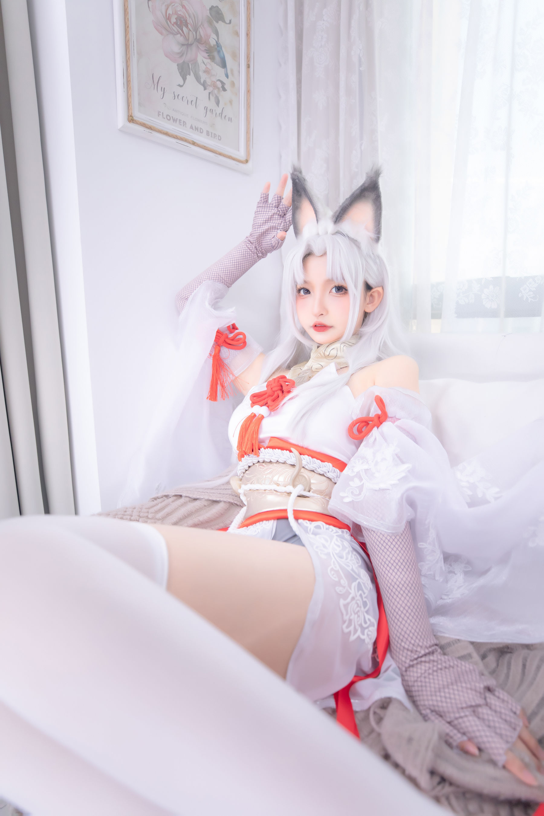 [网红COS] 萝莉神楽板真冬 白丝胡桃
