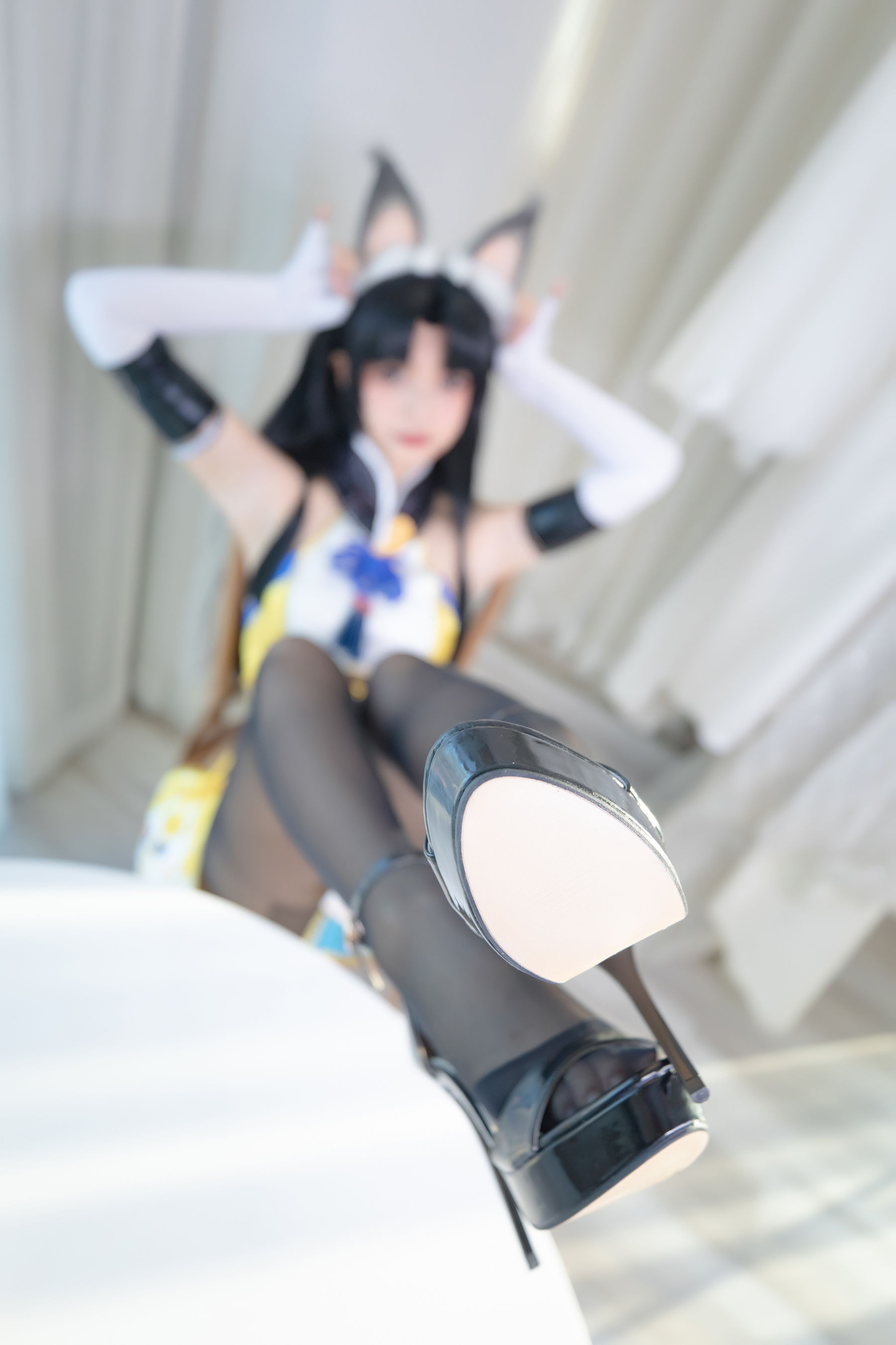 [网红COS] 萝莉神楽板真冬 黑丝胡桃