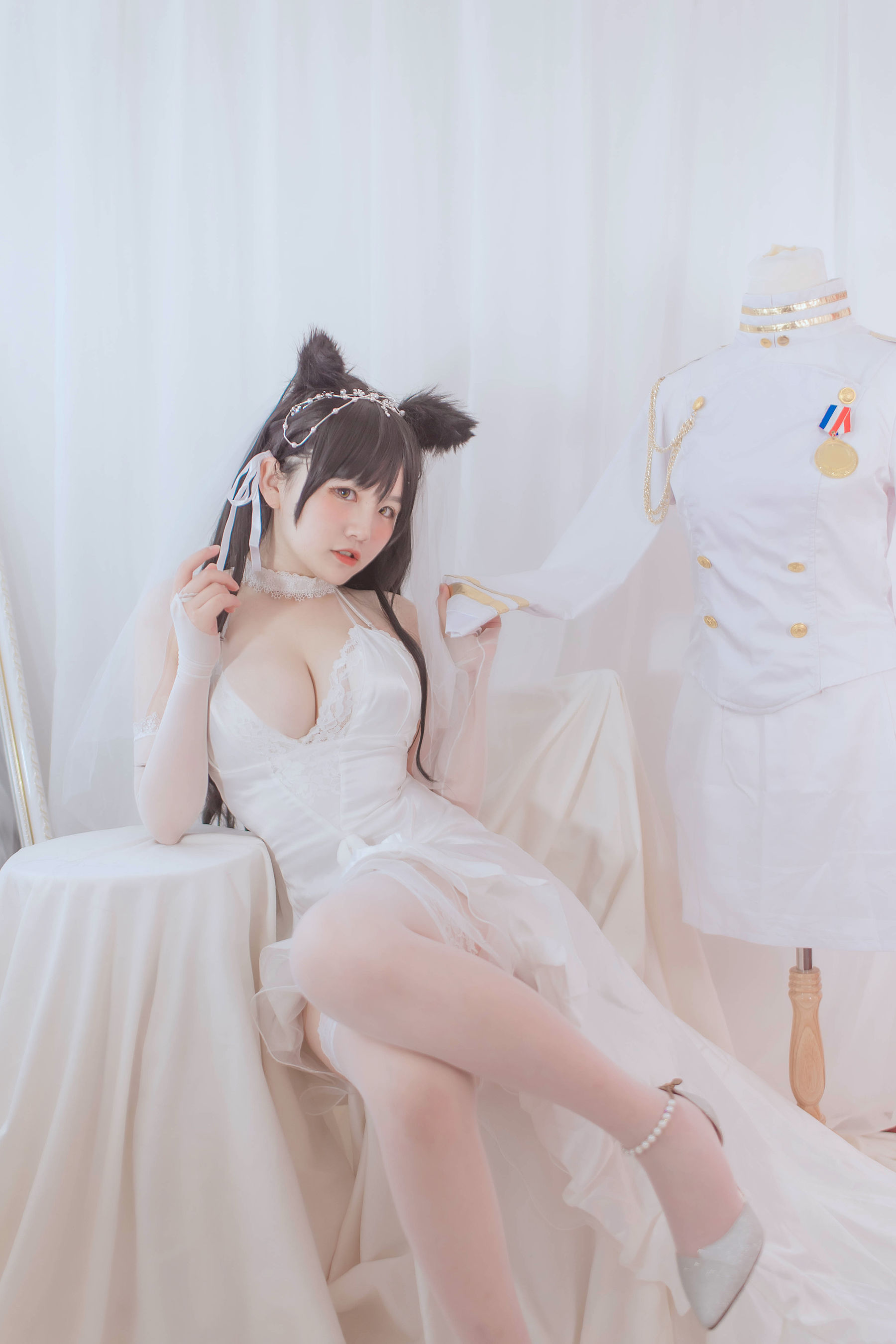 [网红COS] 阿半今天很开心 - 爱宕婚纱