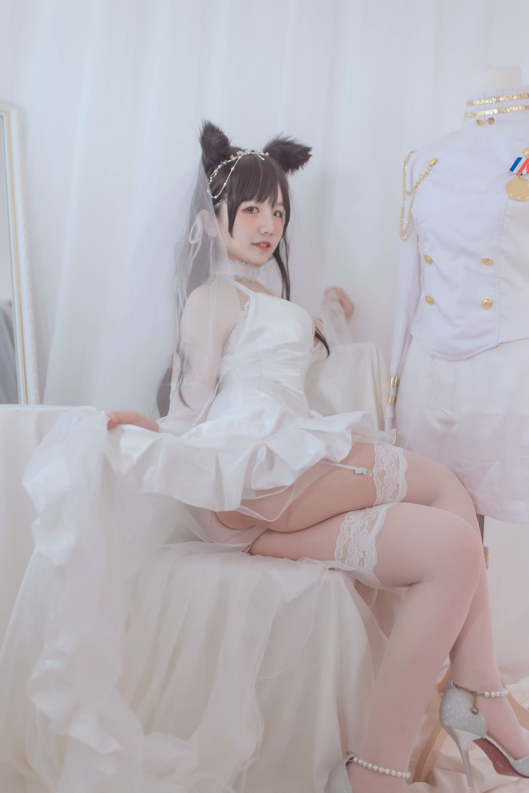 [网红COS] 阿半今天很开心 - 爱宕婚纱