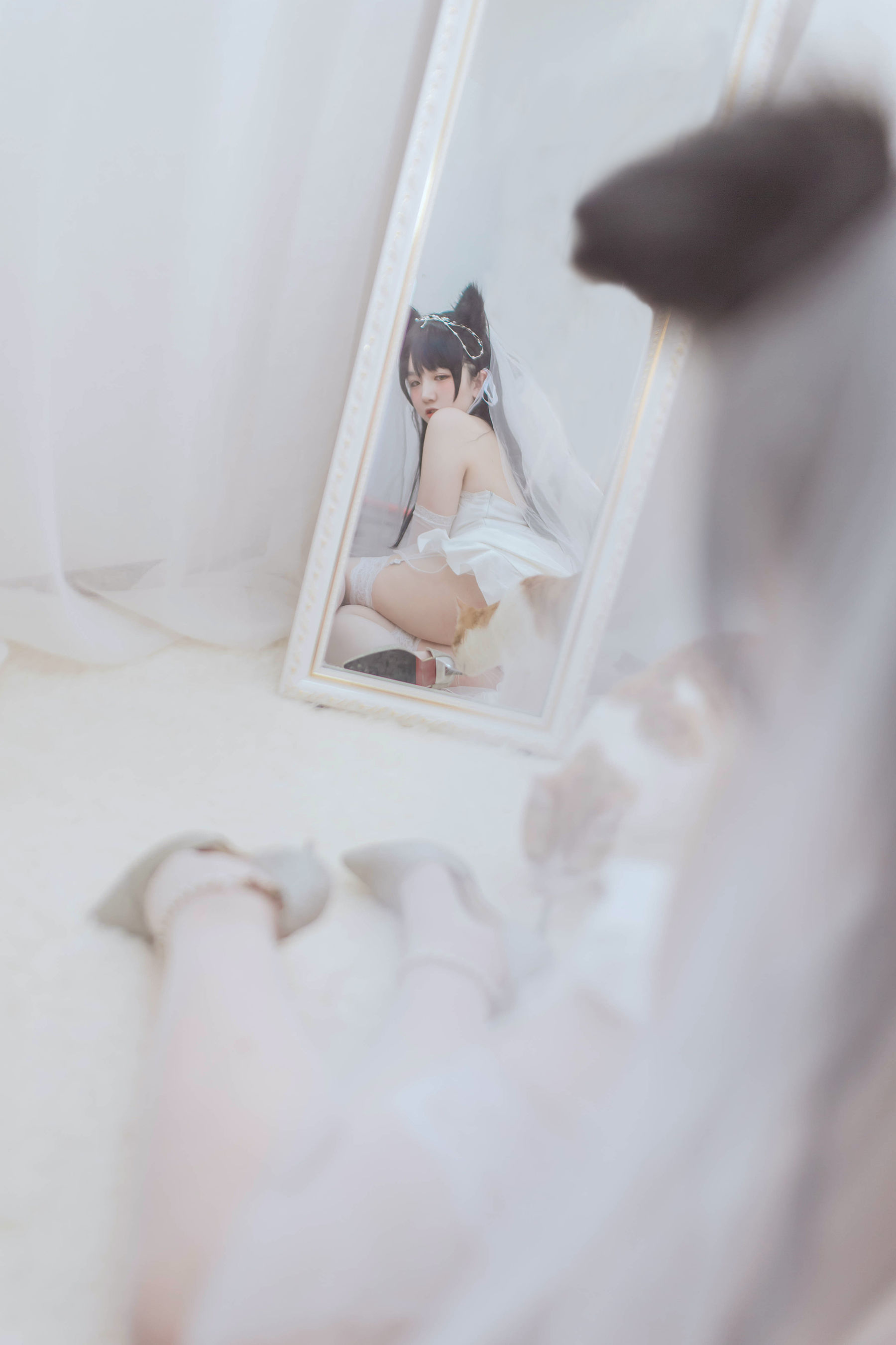 [网红COS] 阿半今天很开心 - 爱宕婚纱