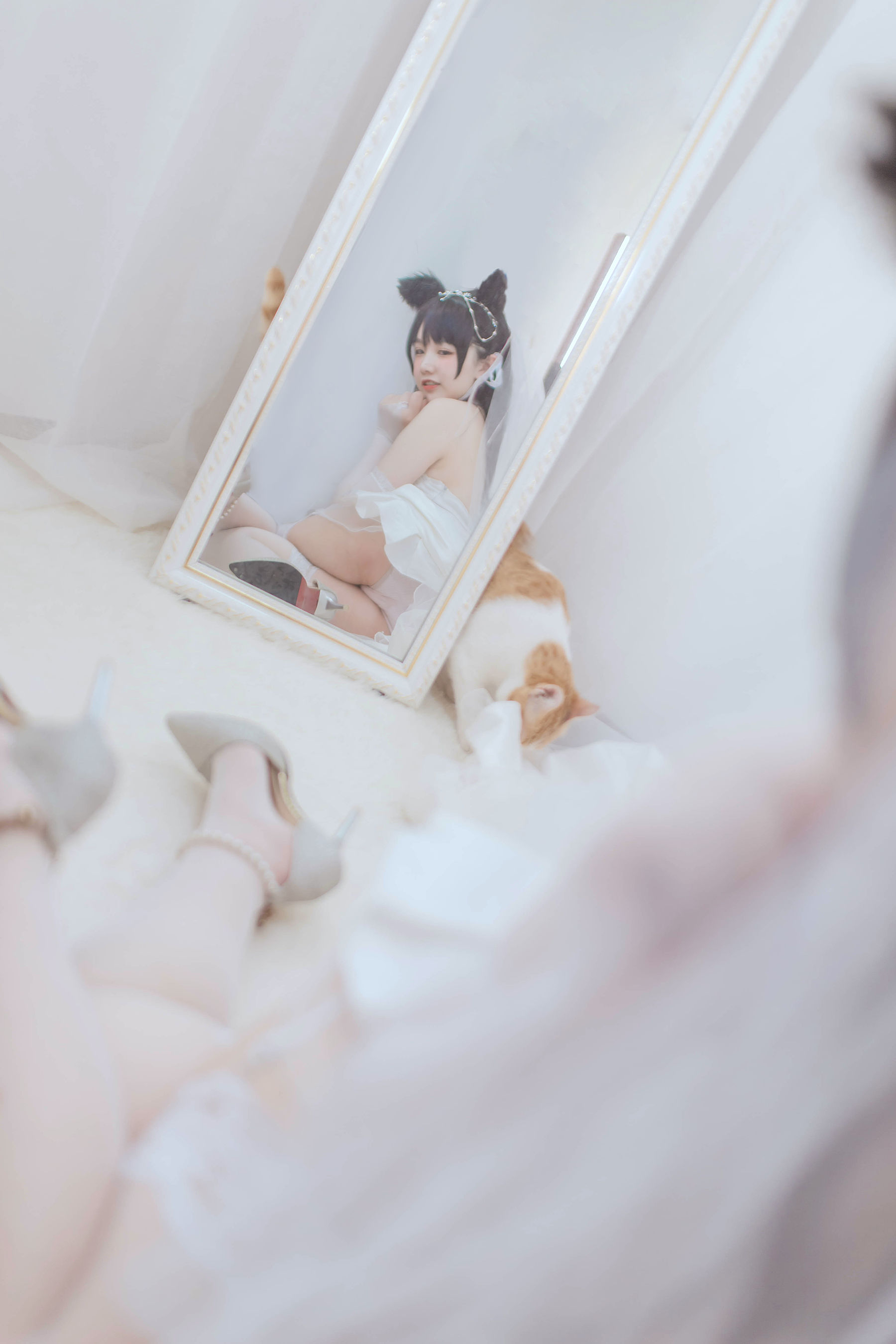 [网红COS] 阿半今天很开心 - 爱宕婚纱