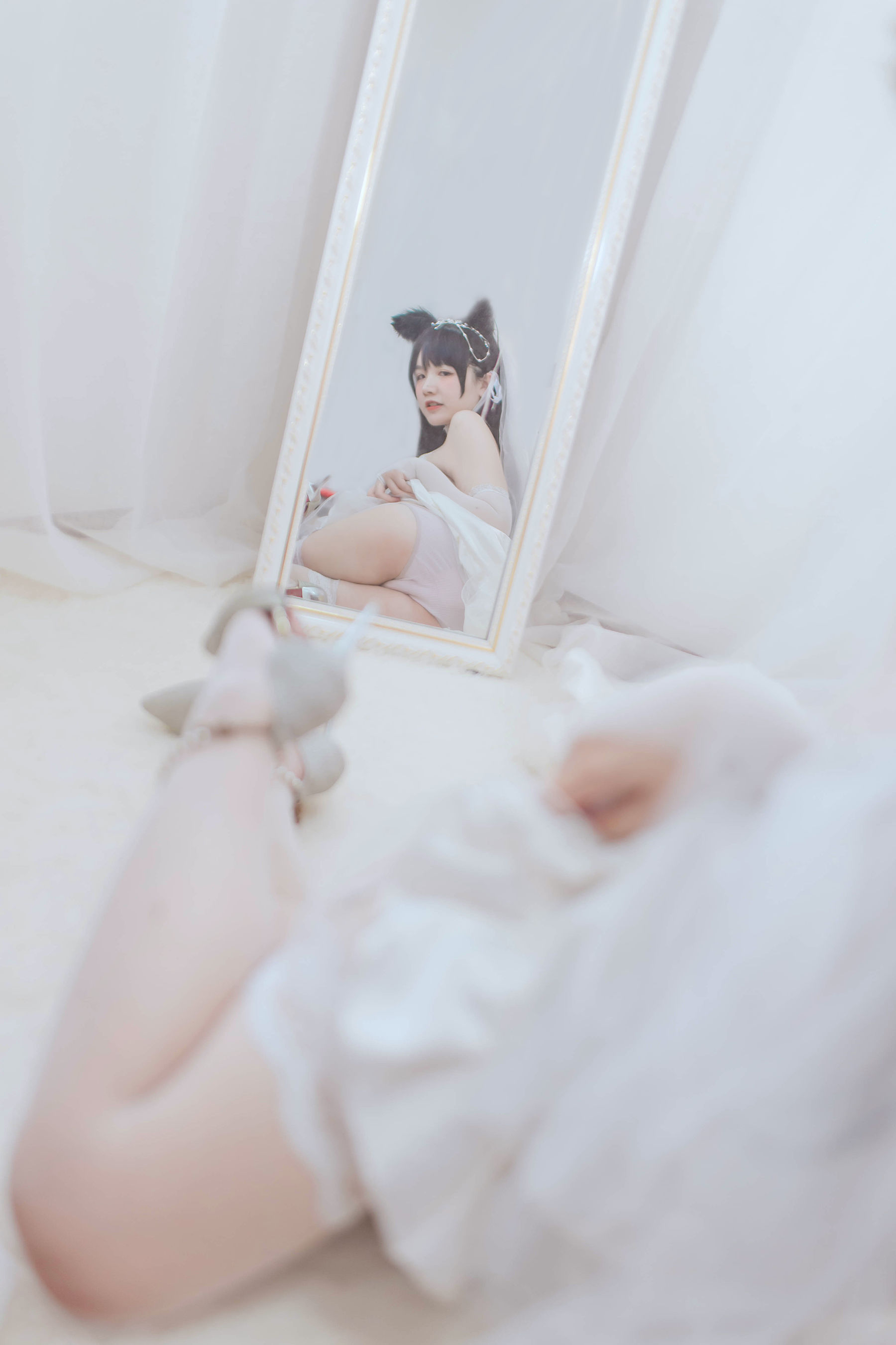 [网红COS] 阿半今天很开心 - 爱宕婚纱