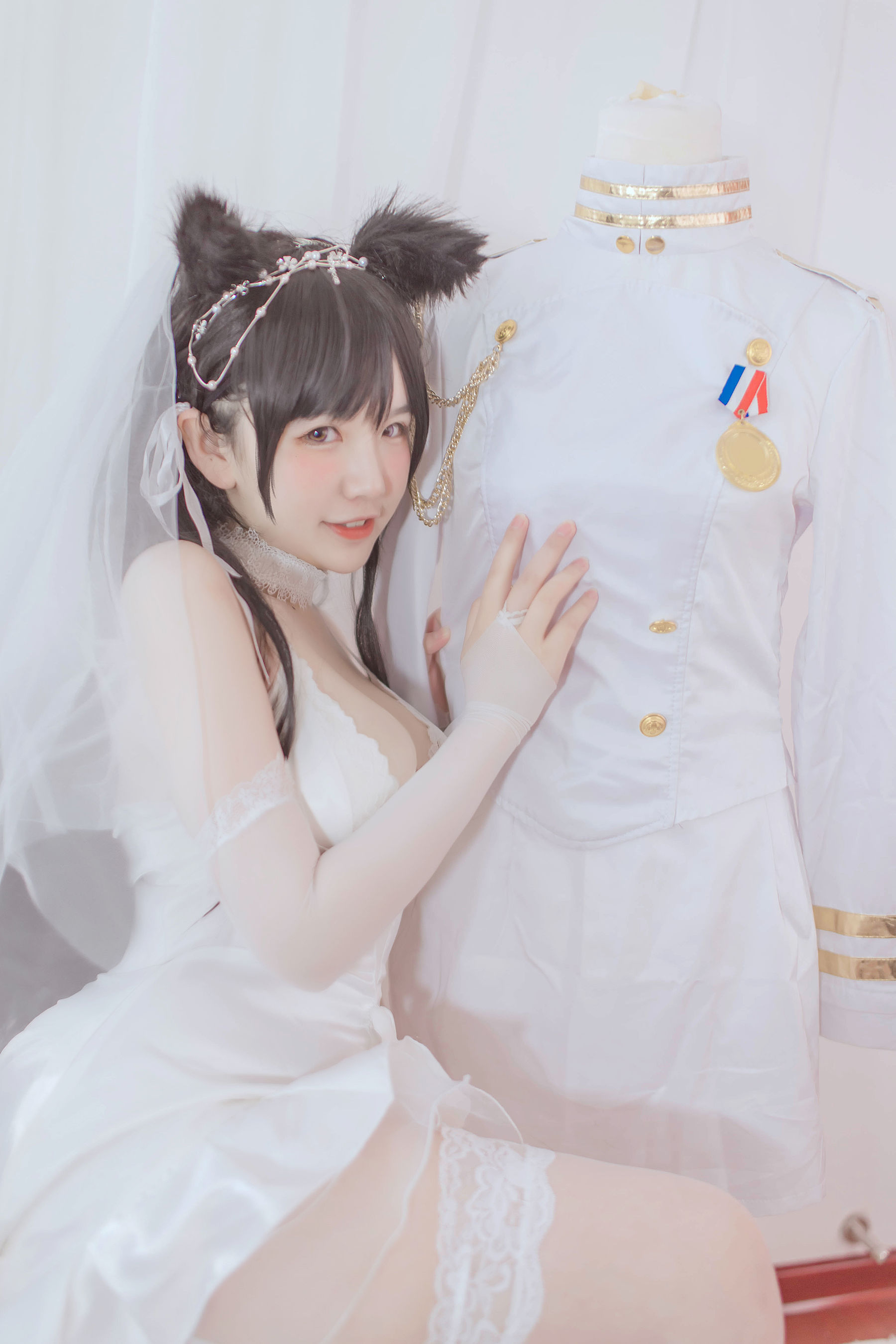 [网红COS] 阿半今天很开心 - 爱宕婚纱