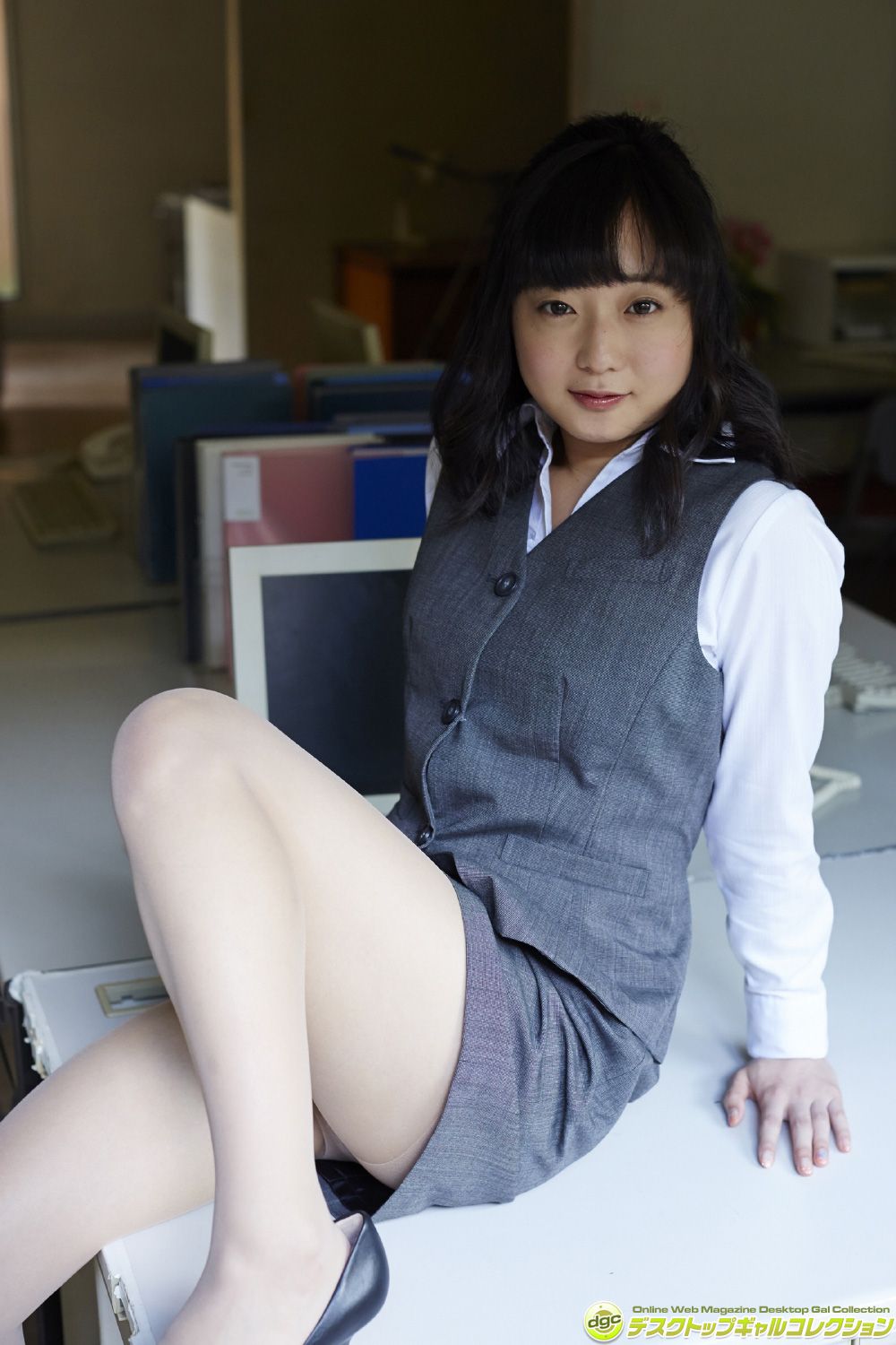 永井堇/永井すみれ《「エロに前向き前のめり！」童顔グラドル！》 [DGC] NO.1268