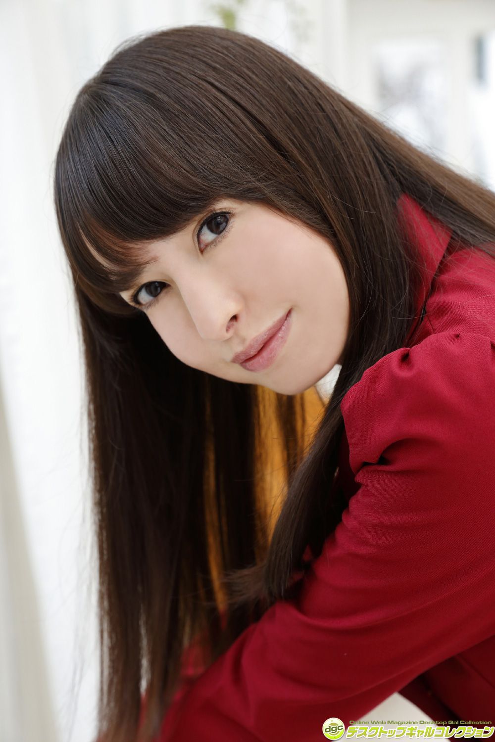 西田藍《コスプレ大好きなハーフのインテリ美少女！》 [DGC] NO.1270