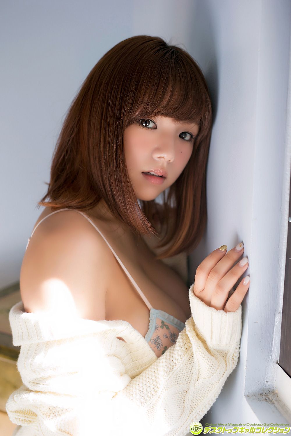 筱崎爱《グラビア不動の地位にある!圧倒的ロリ乳!》 [DGC] NO.1275
