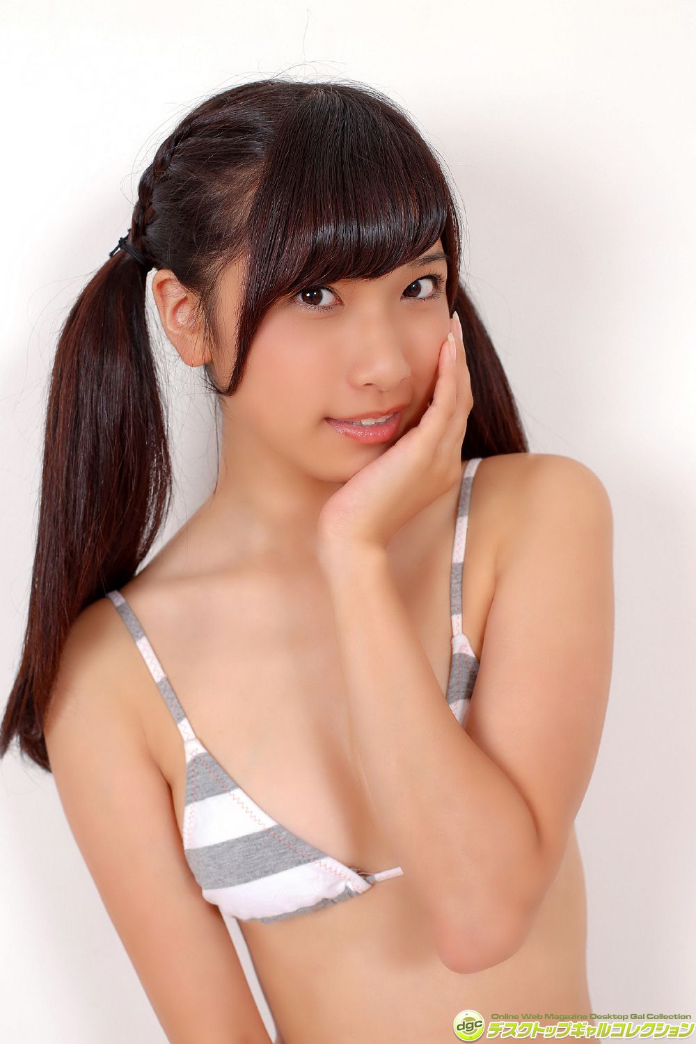 森川彩香《アイドル時代とは違うセクシーな魅力満載!》 [DGC] NO.1276