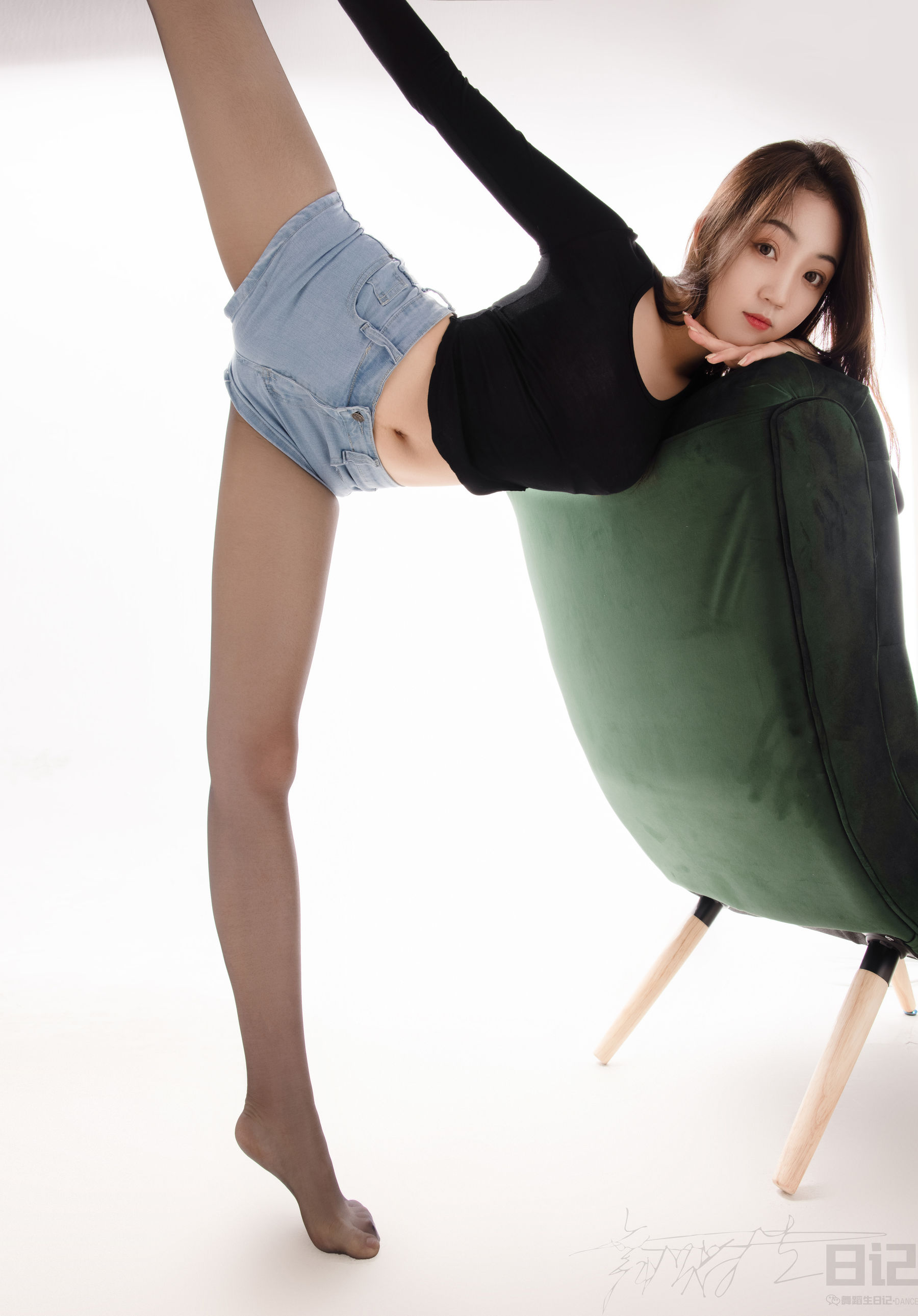 [GALLI嘉丽]舞蹈生日记 067 贺贺2