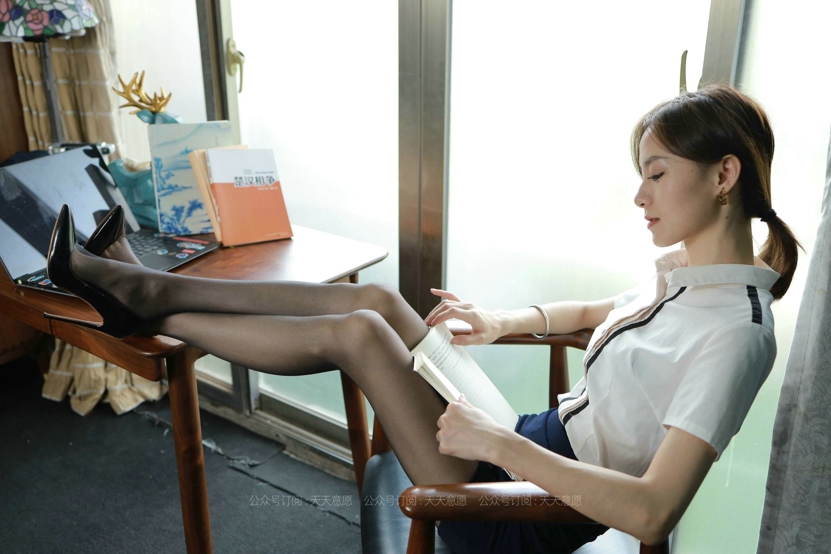 [IESS异思趣向]  模特：小六《美女办公室》