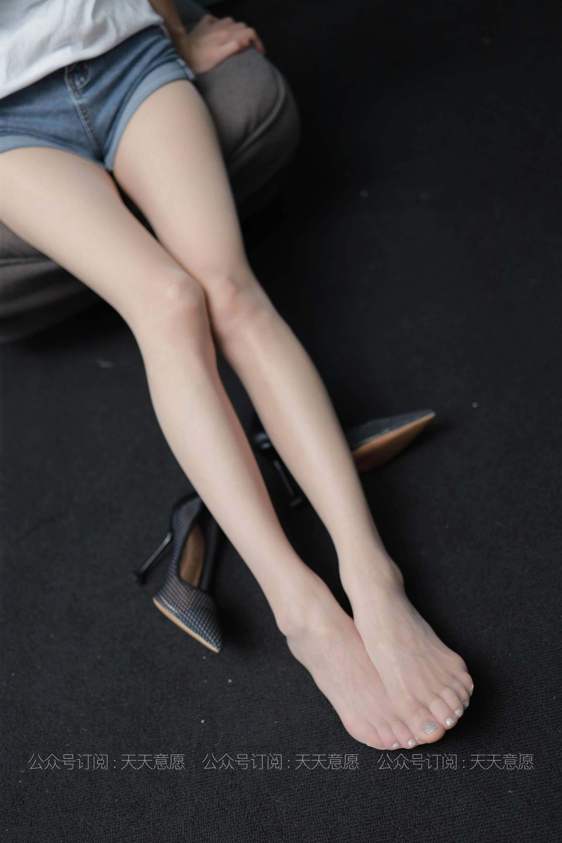[IESS异思趣向]  模特：小六《邻家少女爱看书》