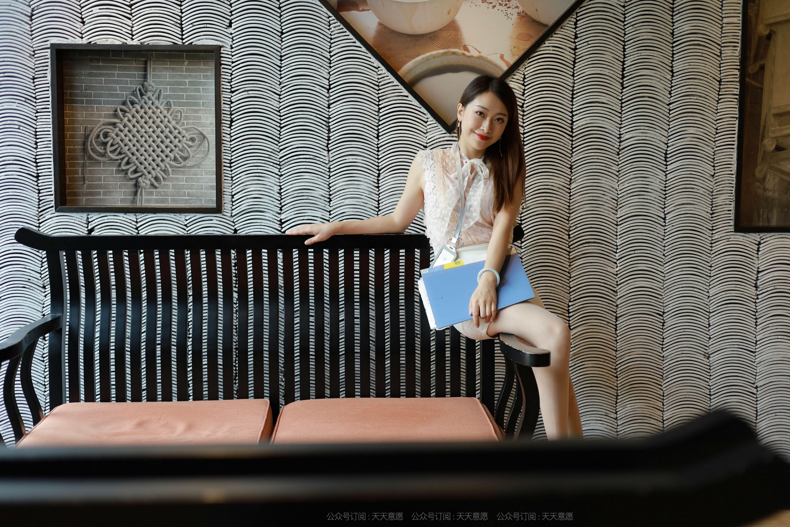 [IESS异思趣向]  模特：小婕《美腿业务员》
