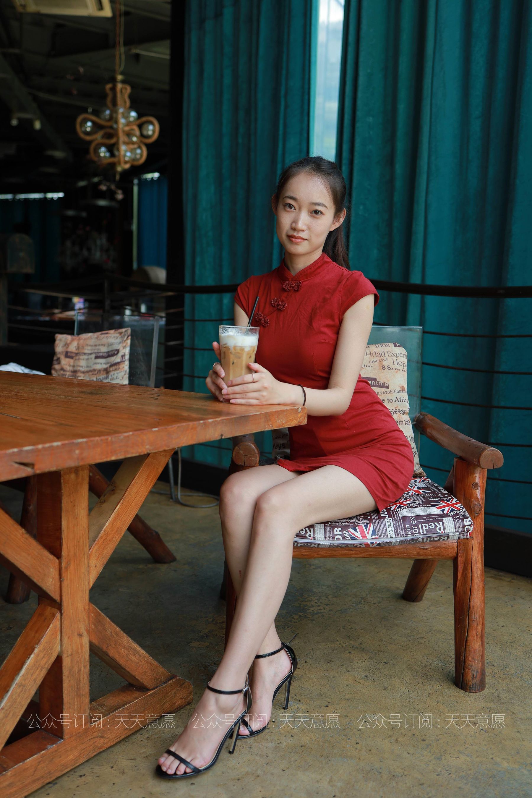 [IESS异思趣向]  模特：小高《自古红颜多美腿》