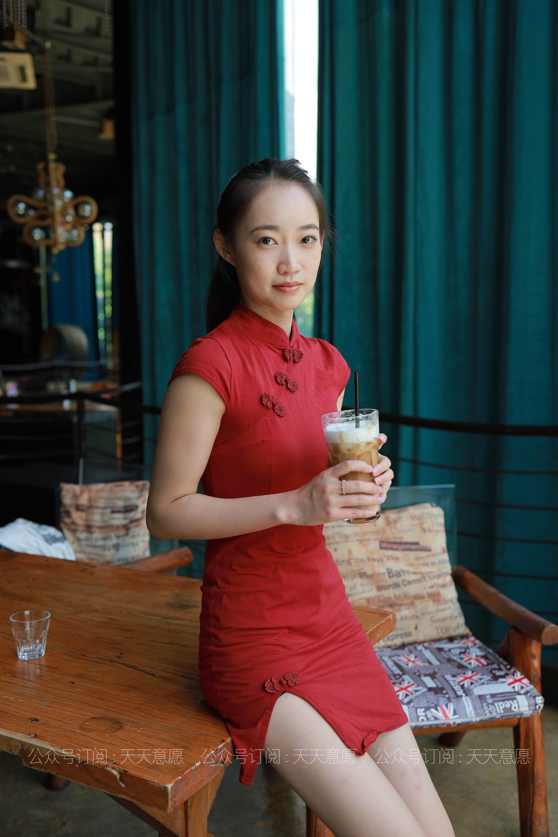 [IESS异思趣向]  模特：小高《自古红颜多美腿》