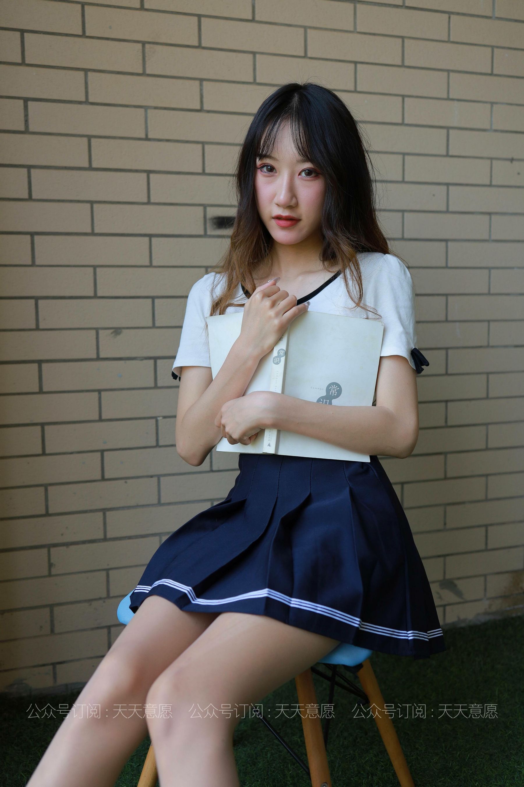 [IESS异思趣向]  模特：怡怡《长腿少女》