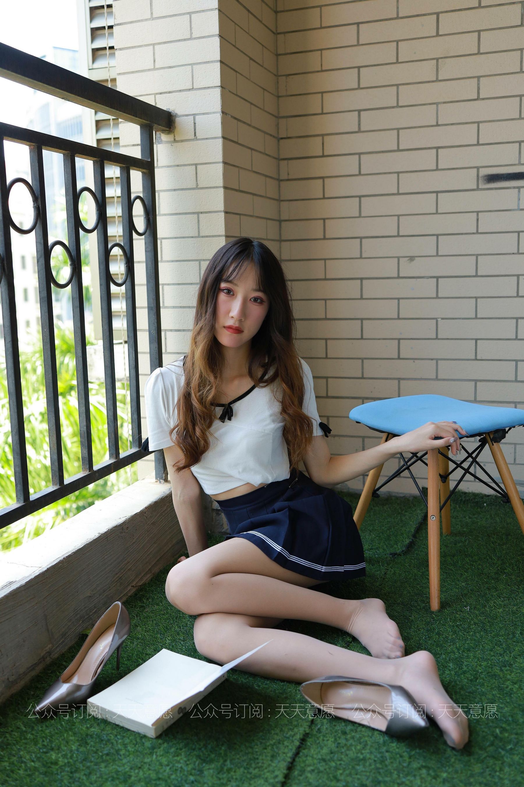 [IESS异思趣向]  模特：怡怡《长腿少女》