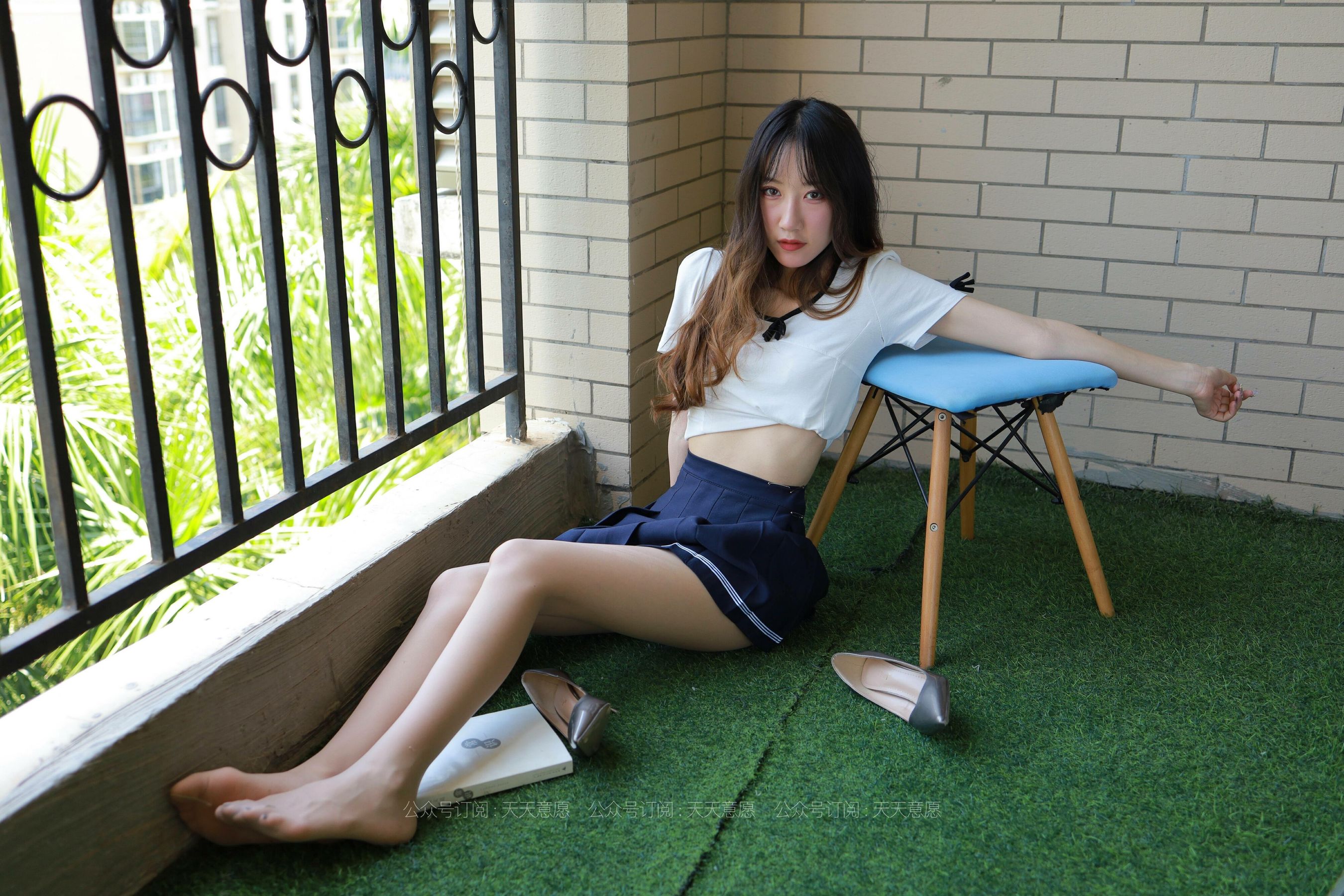 [IESS异思趣向]  模特：怡怡《长腿少女》