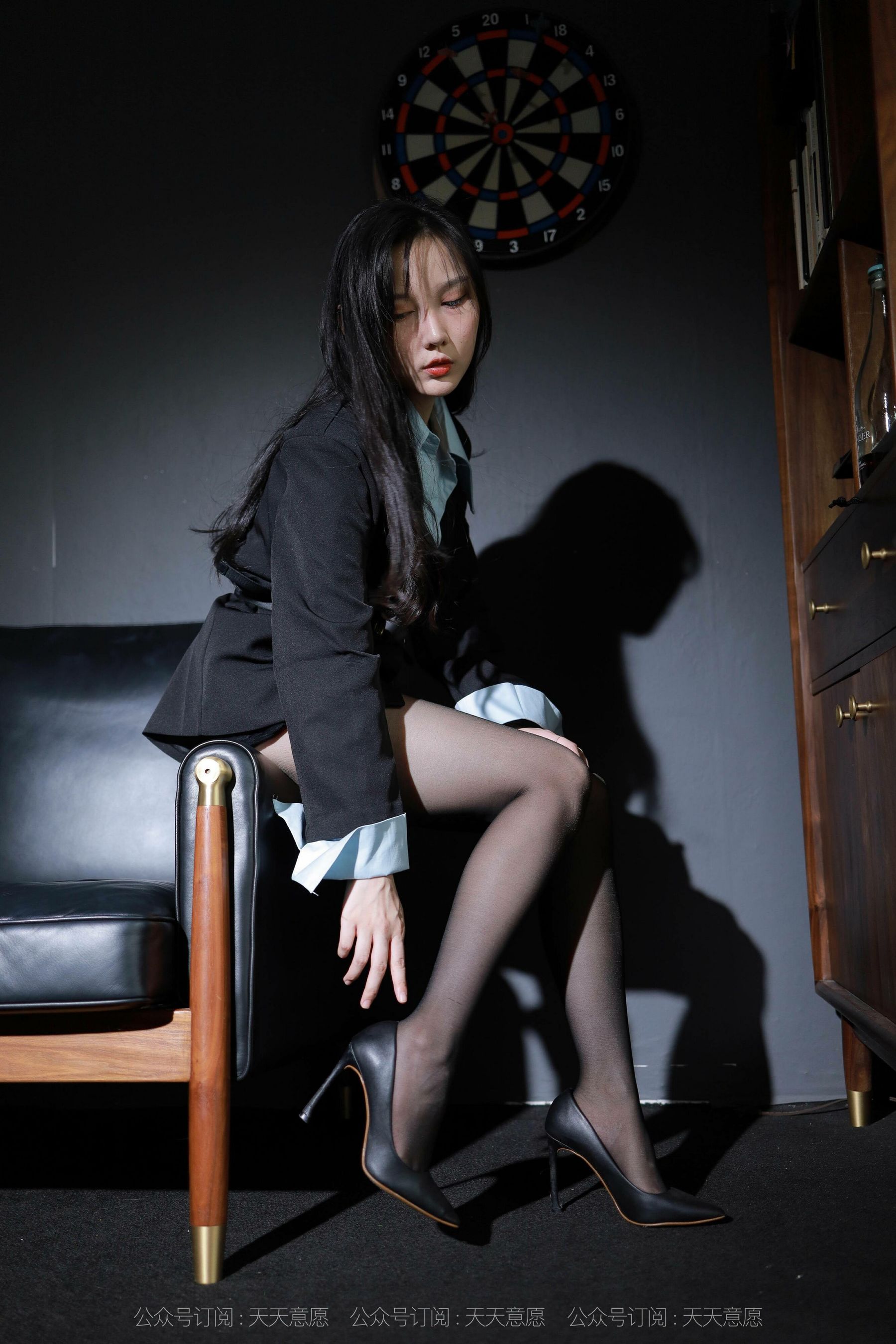 [IESS异思趣向]  模特：文欣《暗夜女神》