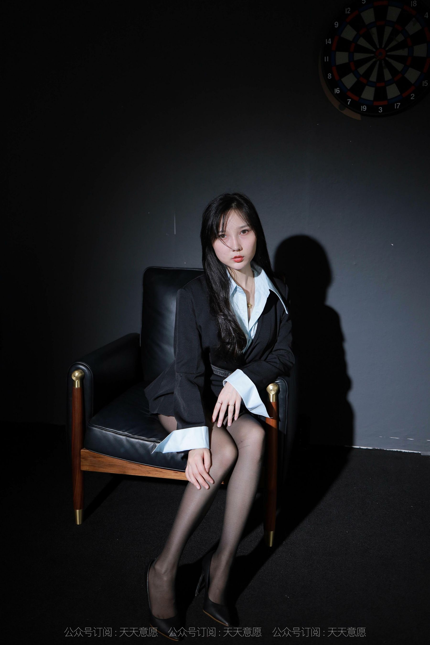 [IESS异思趣向]  模特：文欣《暗夜女神》