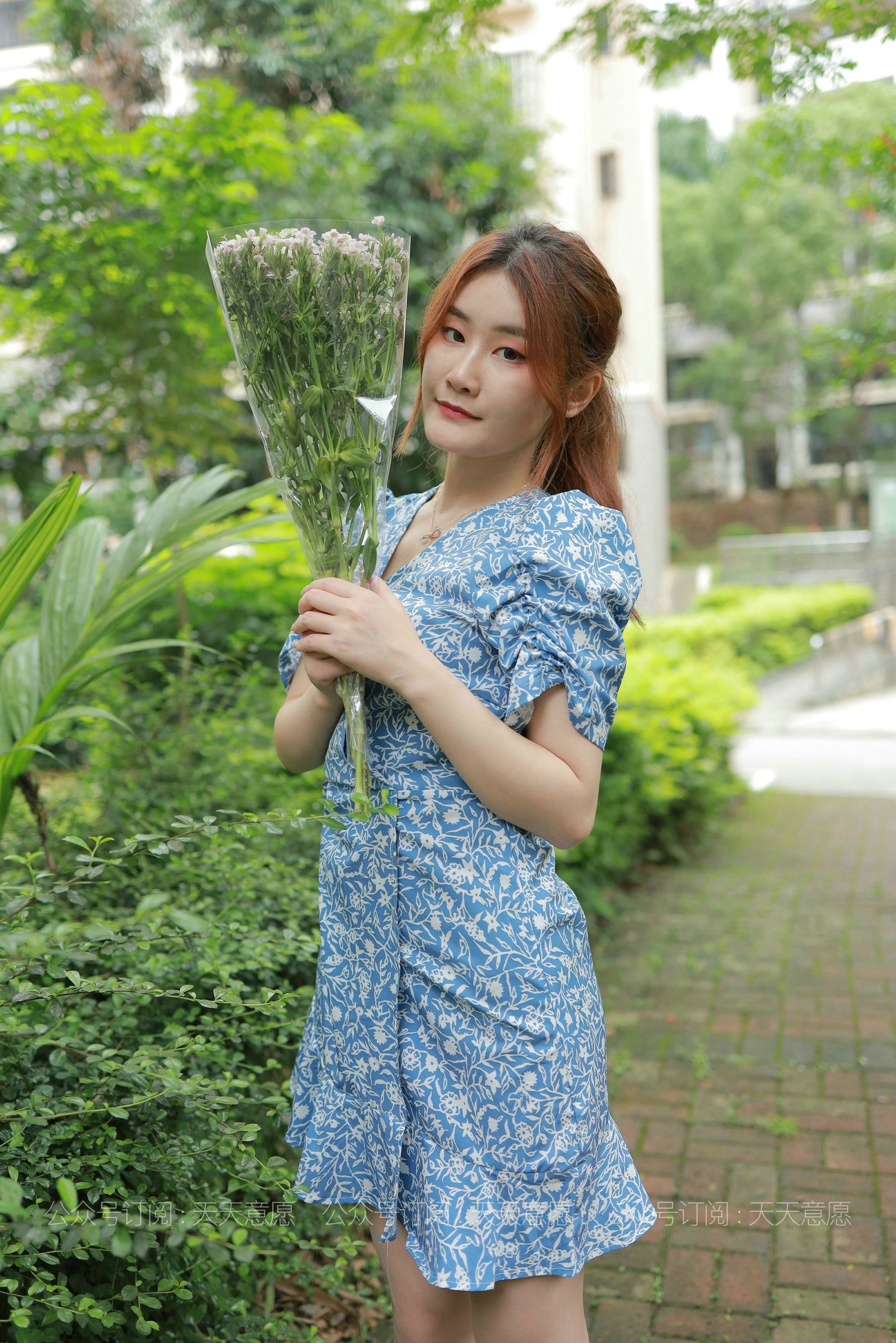 [IESS异思趣向]  模特：紫薇《卖花的小女孩》