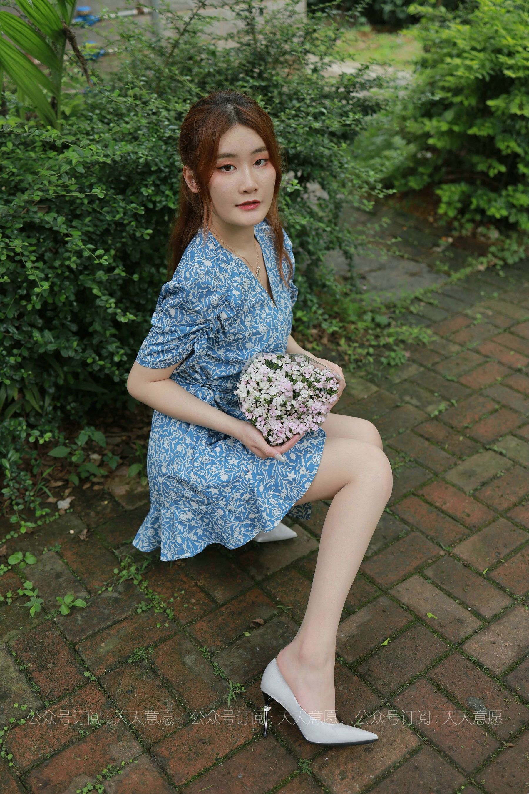 [IESS异思趣向]  模特：紫薇《卖花的小女孩》