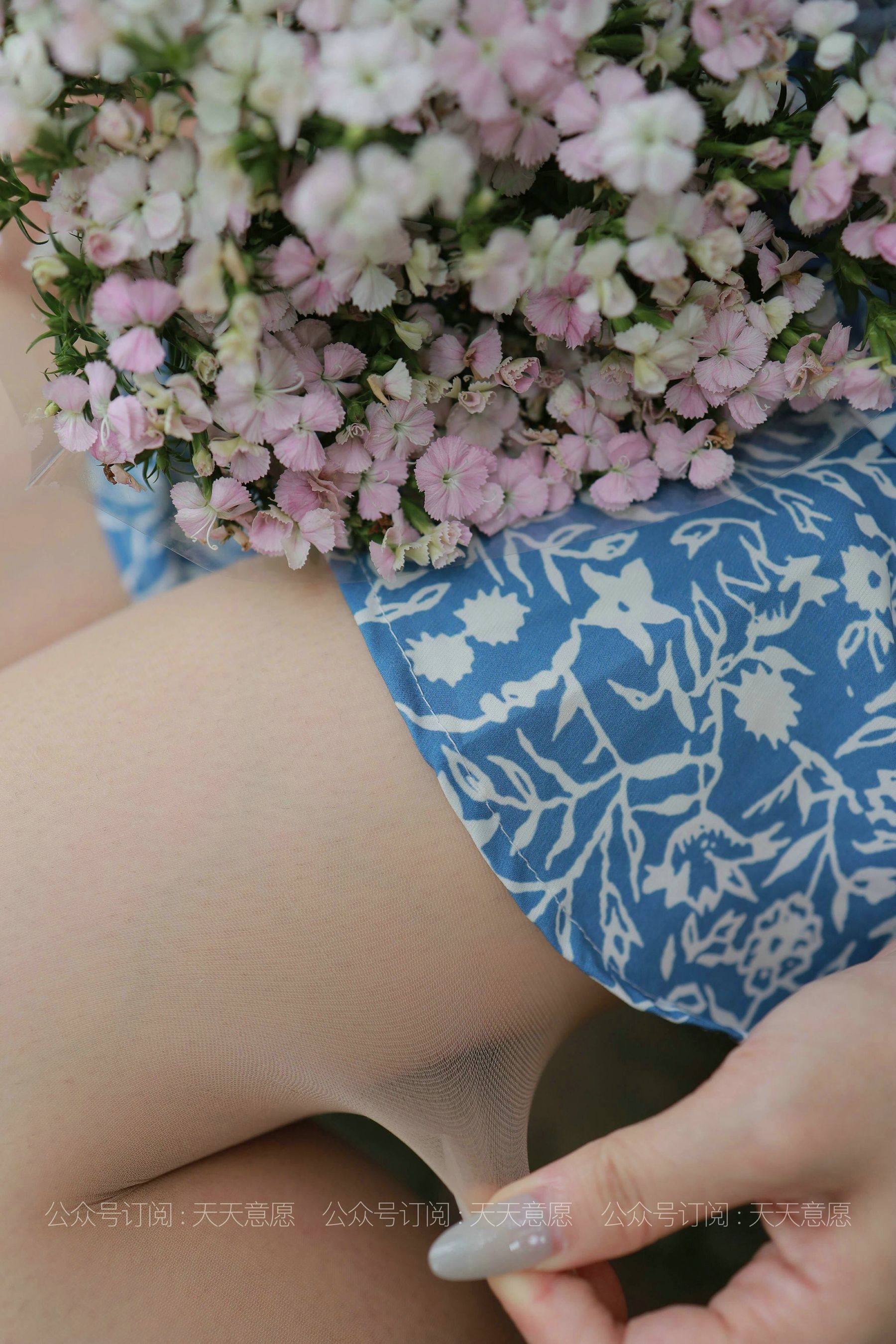 [IESS异思趣向]  模特：紫薇《卖花的小女孩》