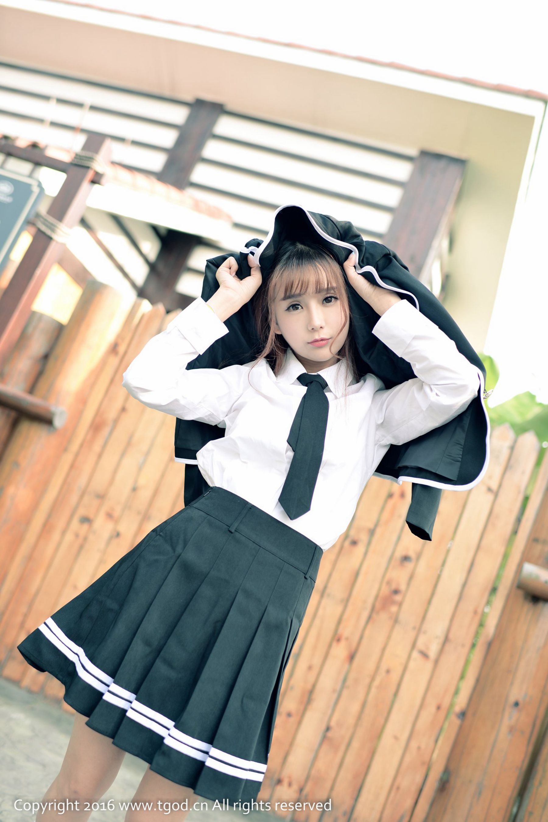 小九Vin《校服萝莉教主》 [推女神TGOD]