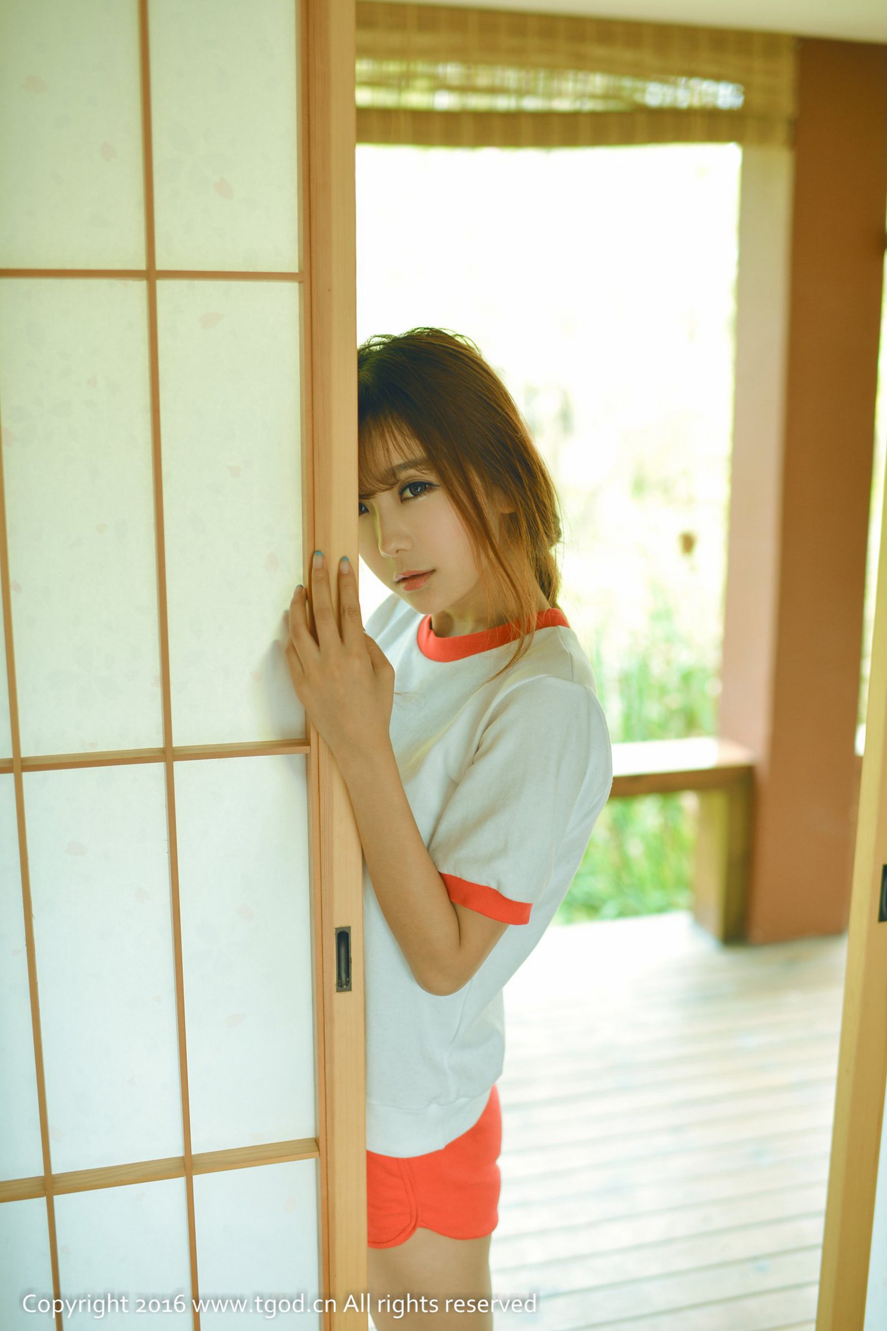 小九Vin《校服萝莉教主》 [推女神TGOD]
