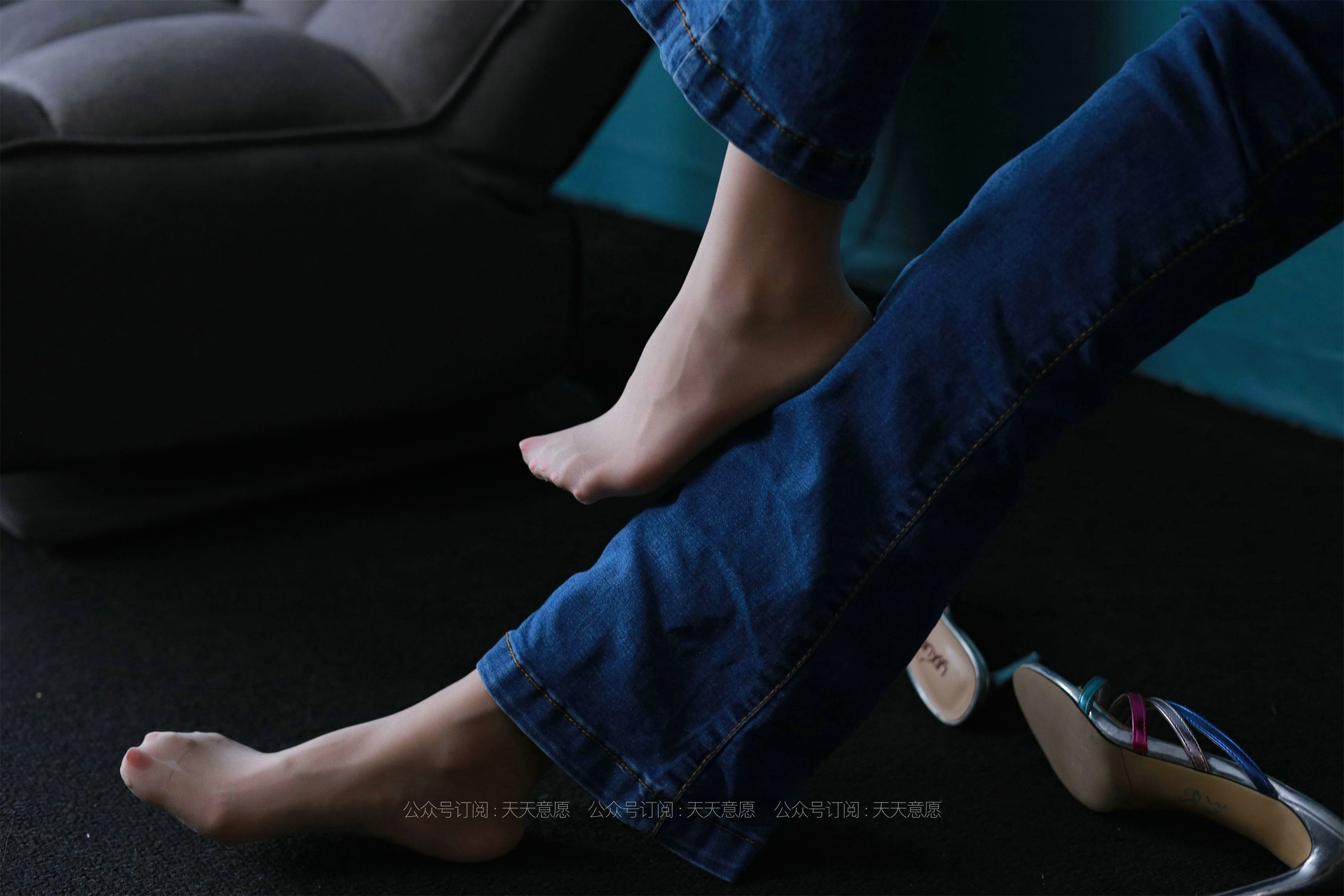 [IESS异思趣向]  模特：美子《美背库里丝》