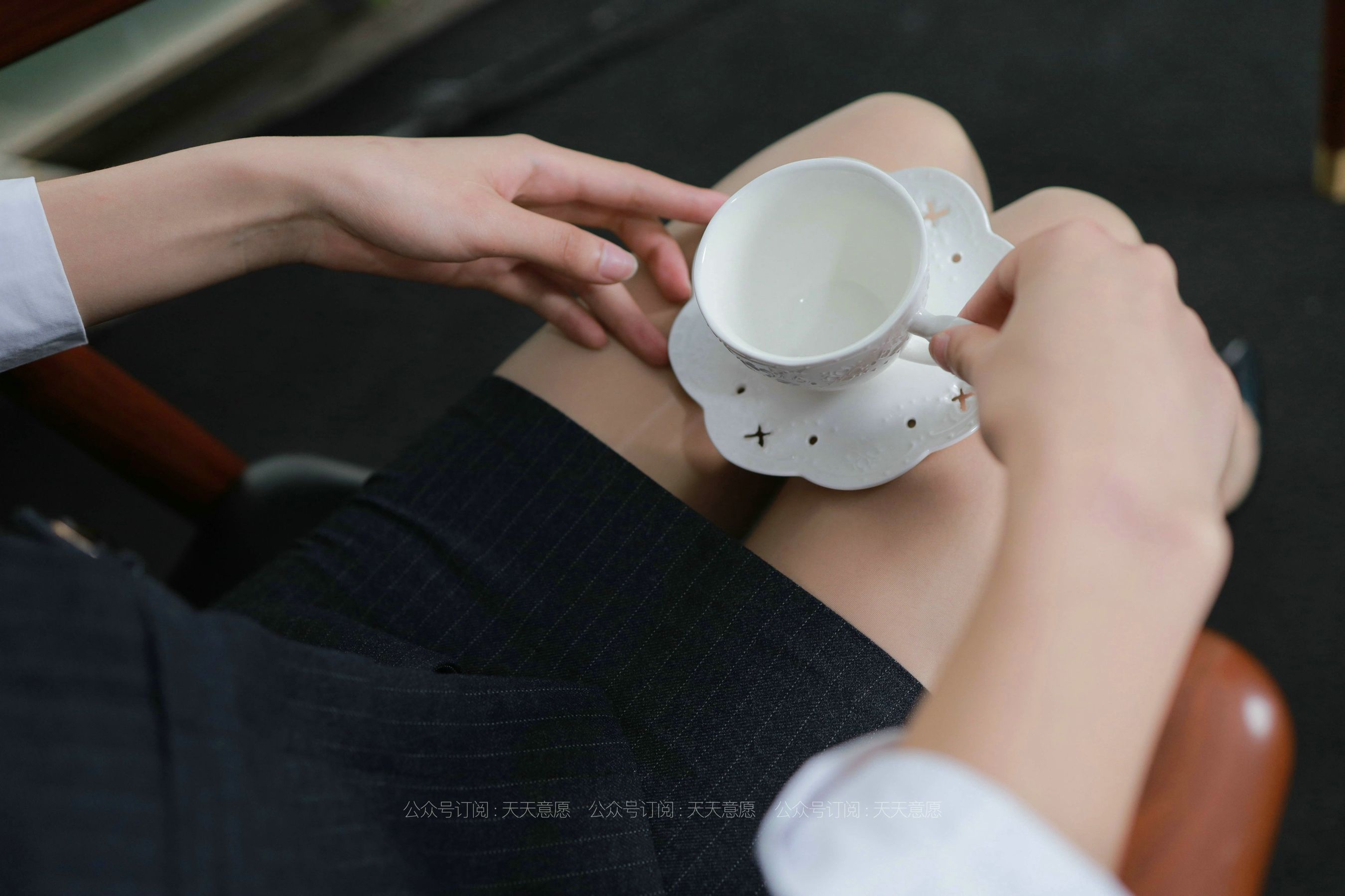 [IESS异思趣向]  模特：肉肉《迷人女秘书》