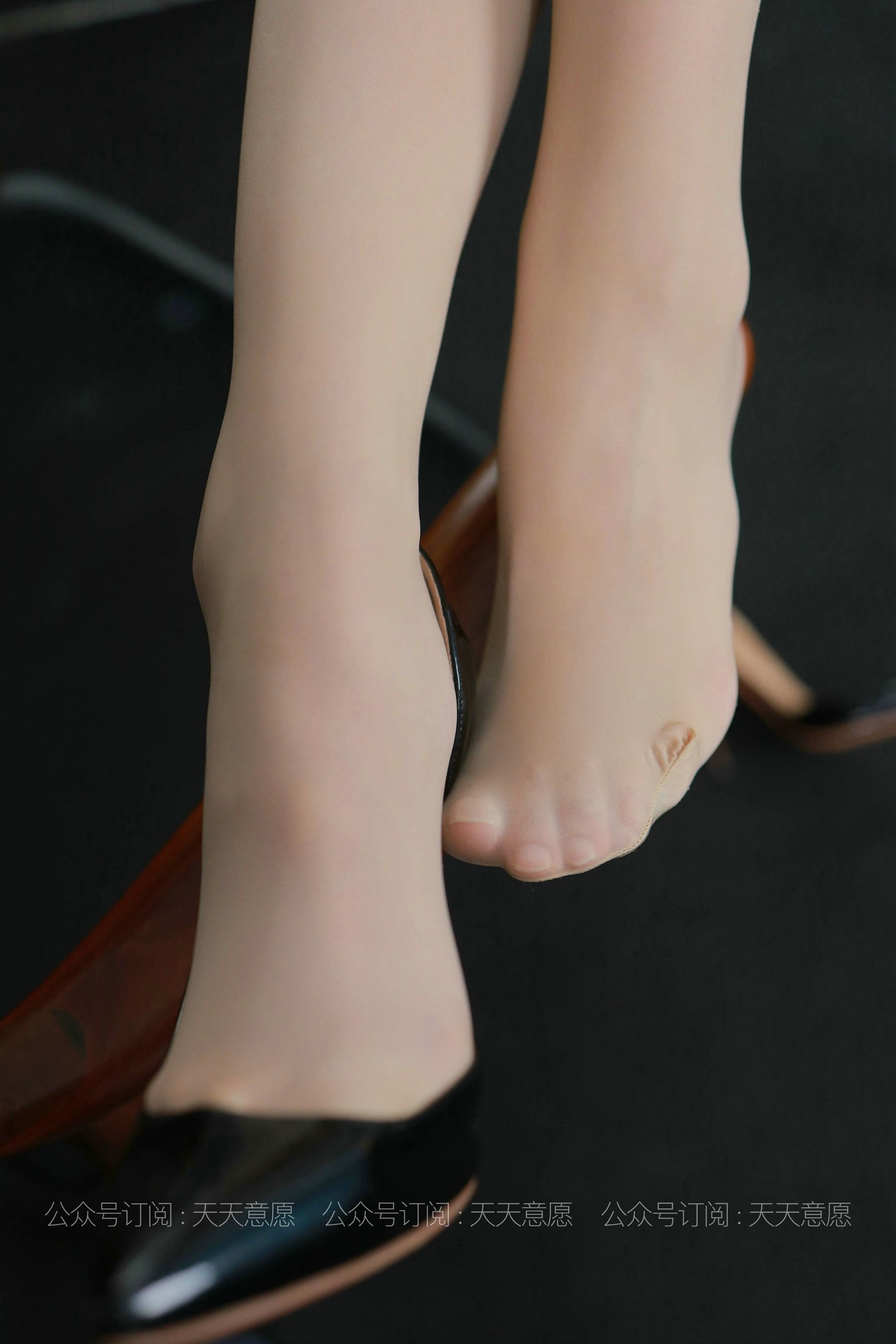 [IESS异思趣向]  模特：肉肉《迷人女秘书》