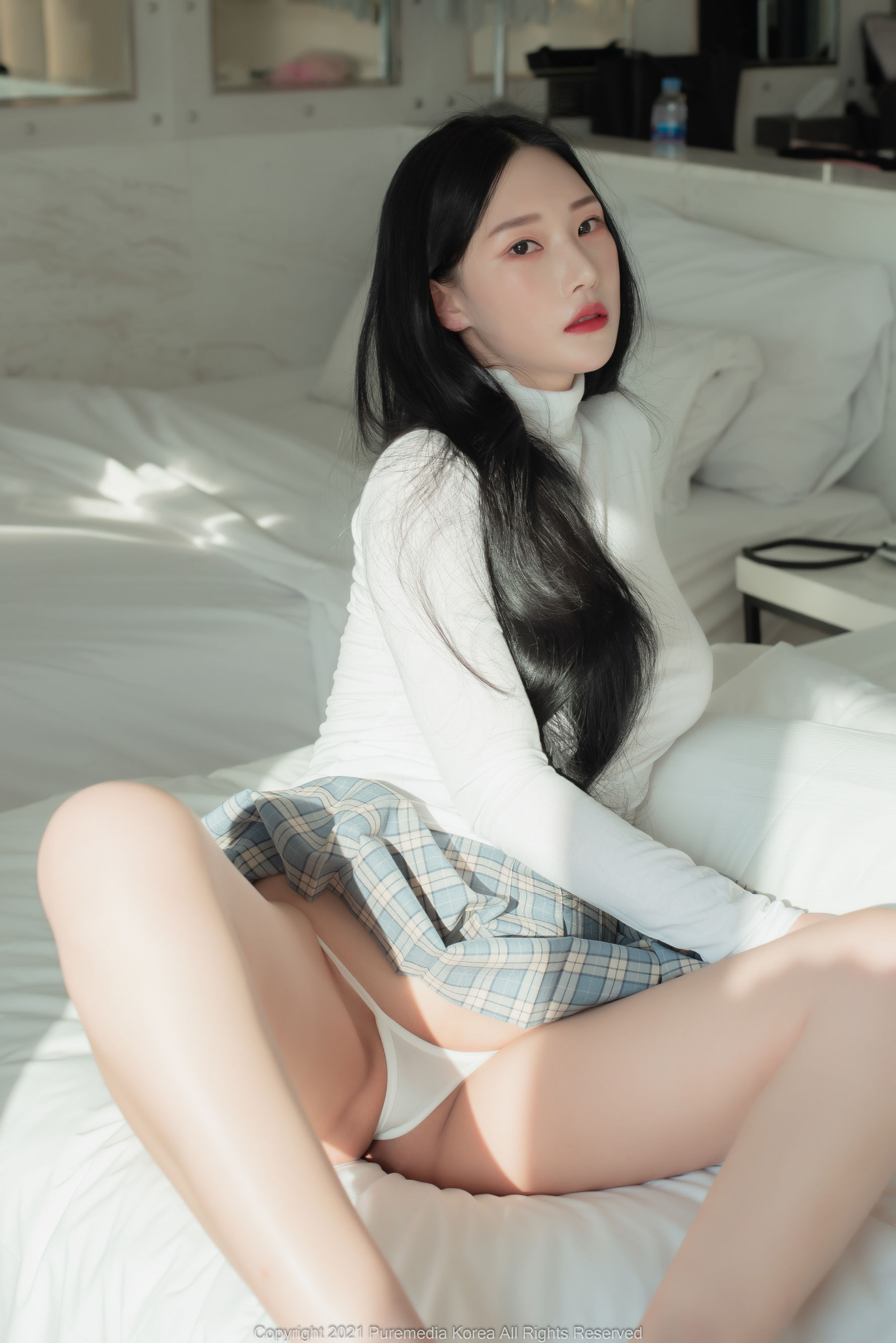 [PURE MEDIA]   Vol.143 - Riha