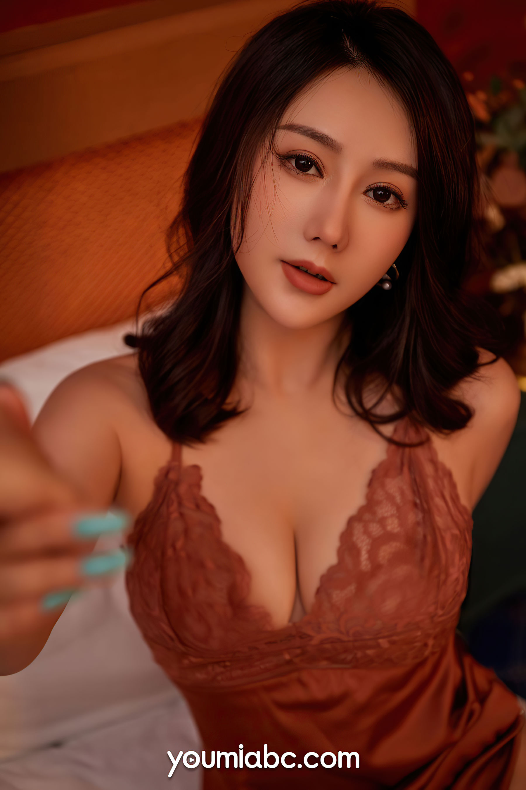 [尤蜜YouMiabc]  苏小曼 美女的红晕
