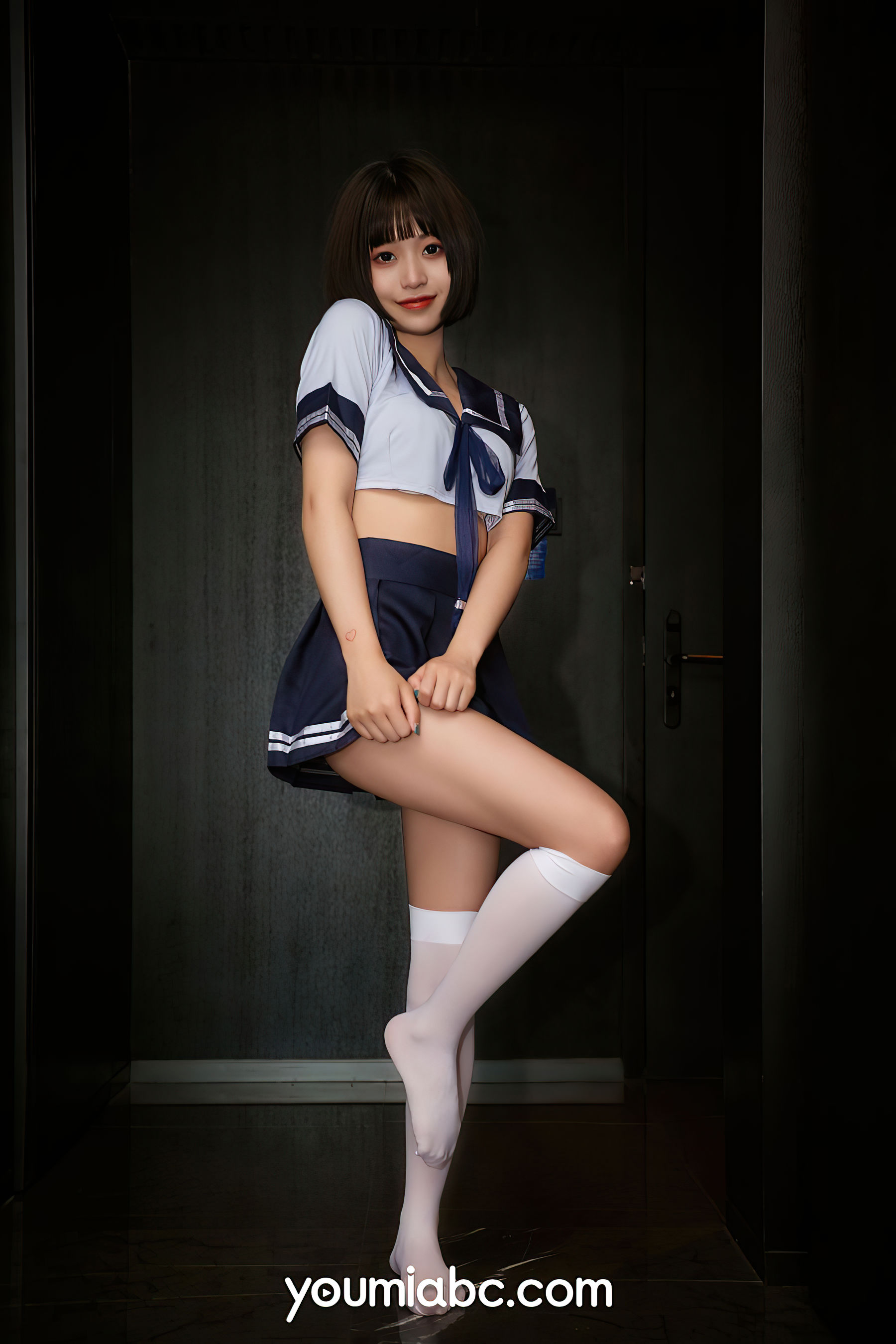 [尤蜜YouMiabc]  萌萌 放学等我