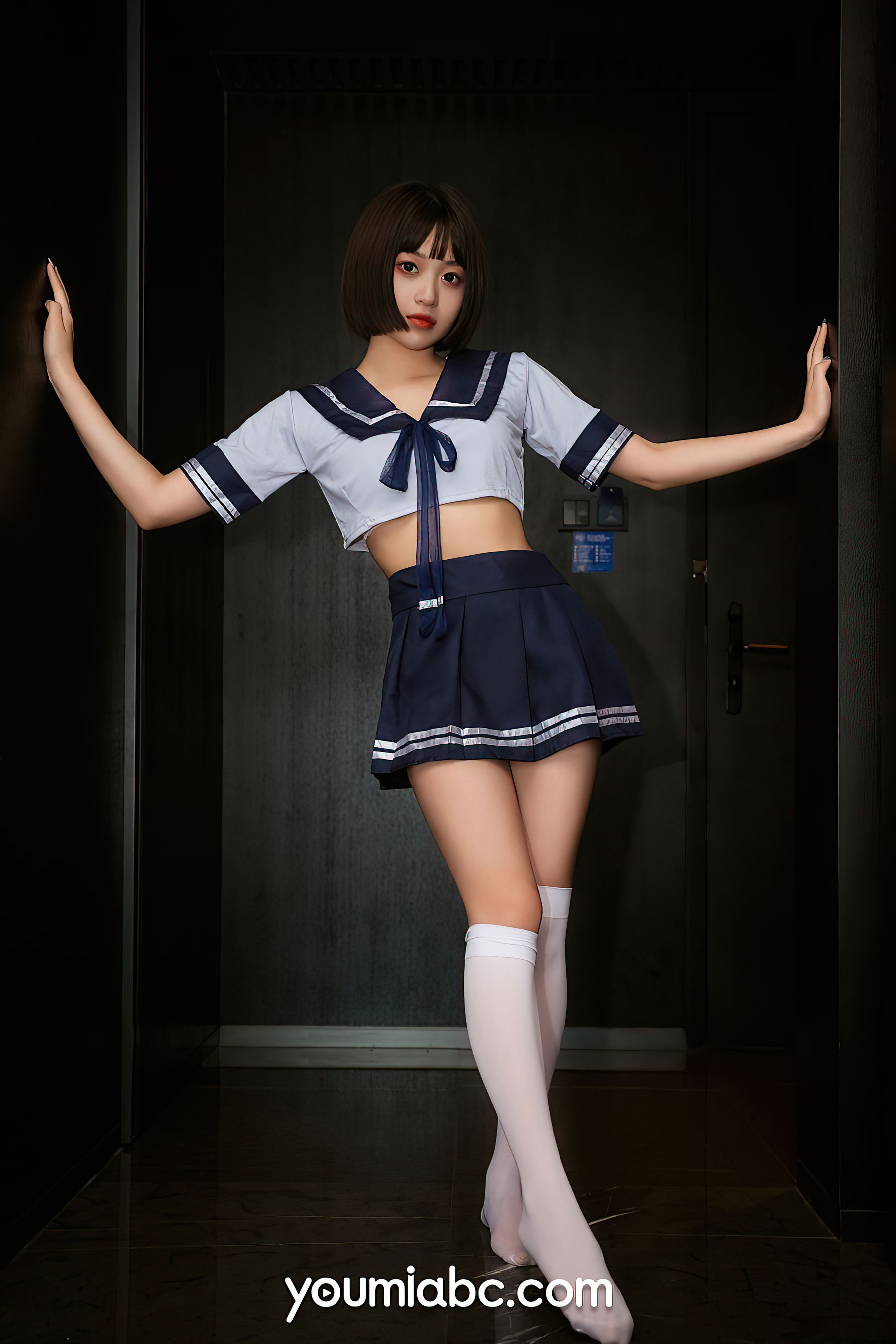 [尤蜜YouMiabc]  萌萌 放学等我