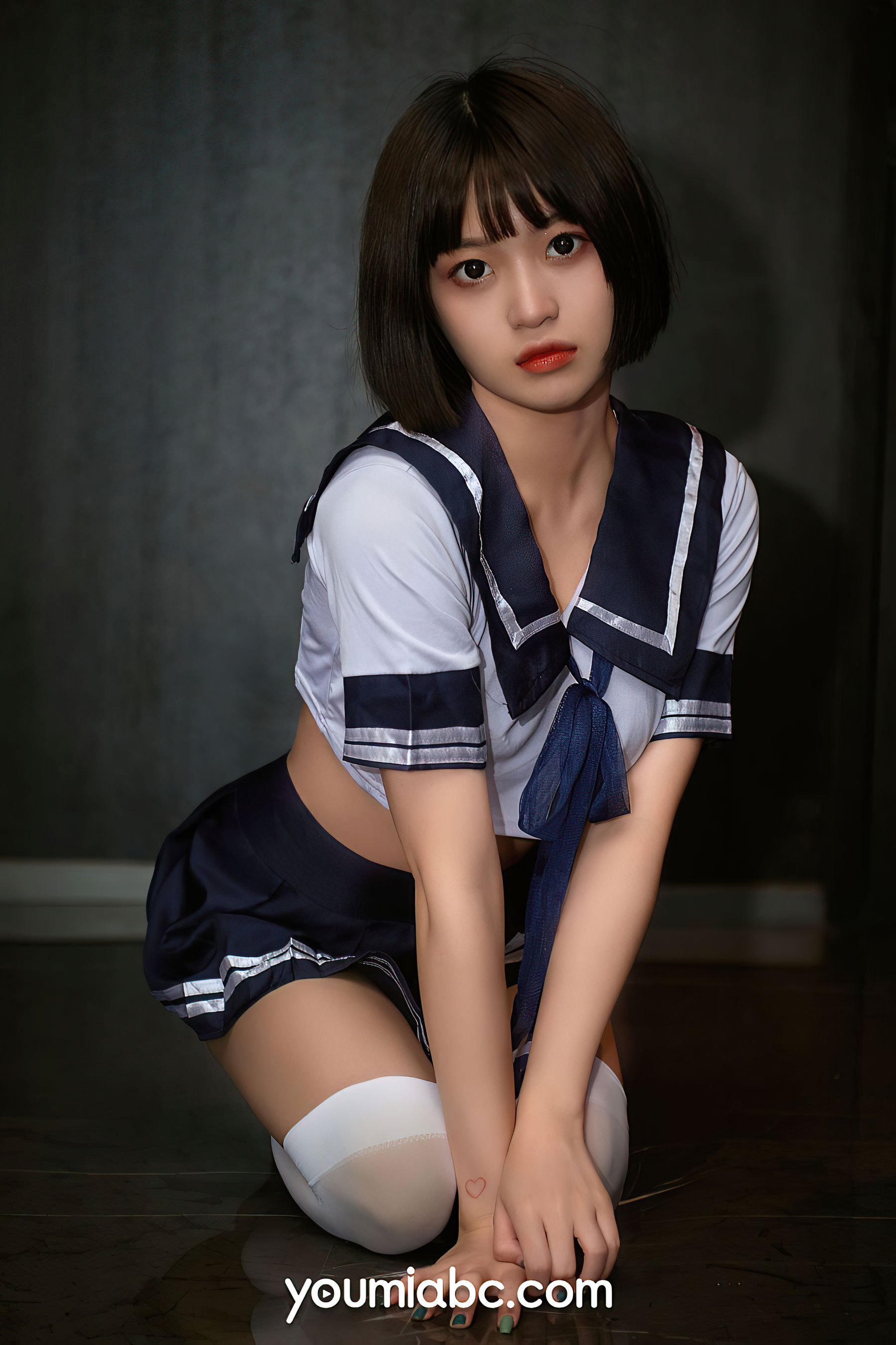 [尤蜜YouMiabc]  萌萌 放学等我