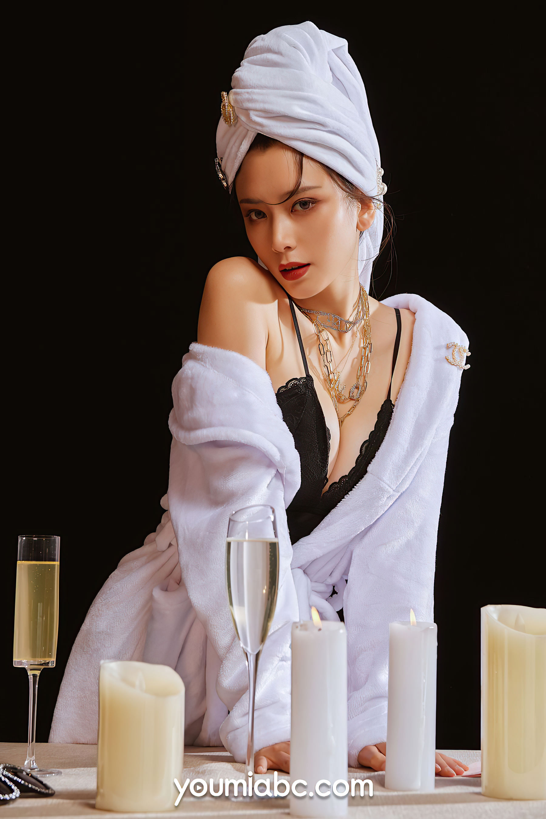 [尤蜜YouMiabc]  林夕 穿普拉达的女王