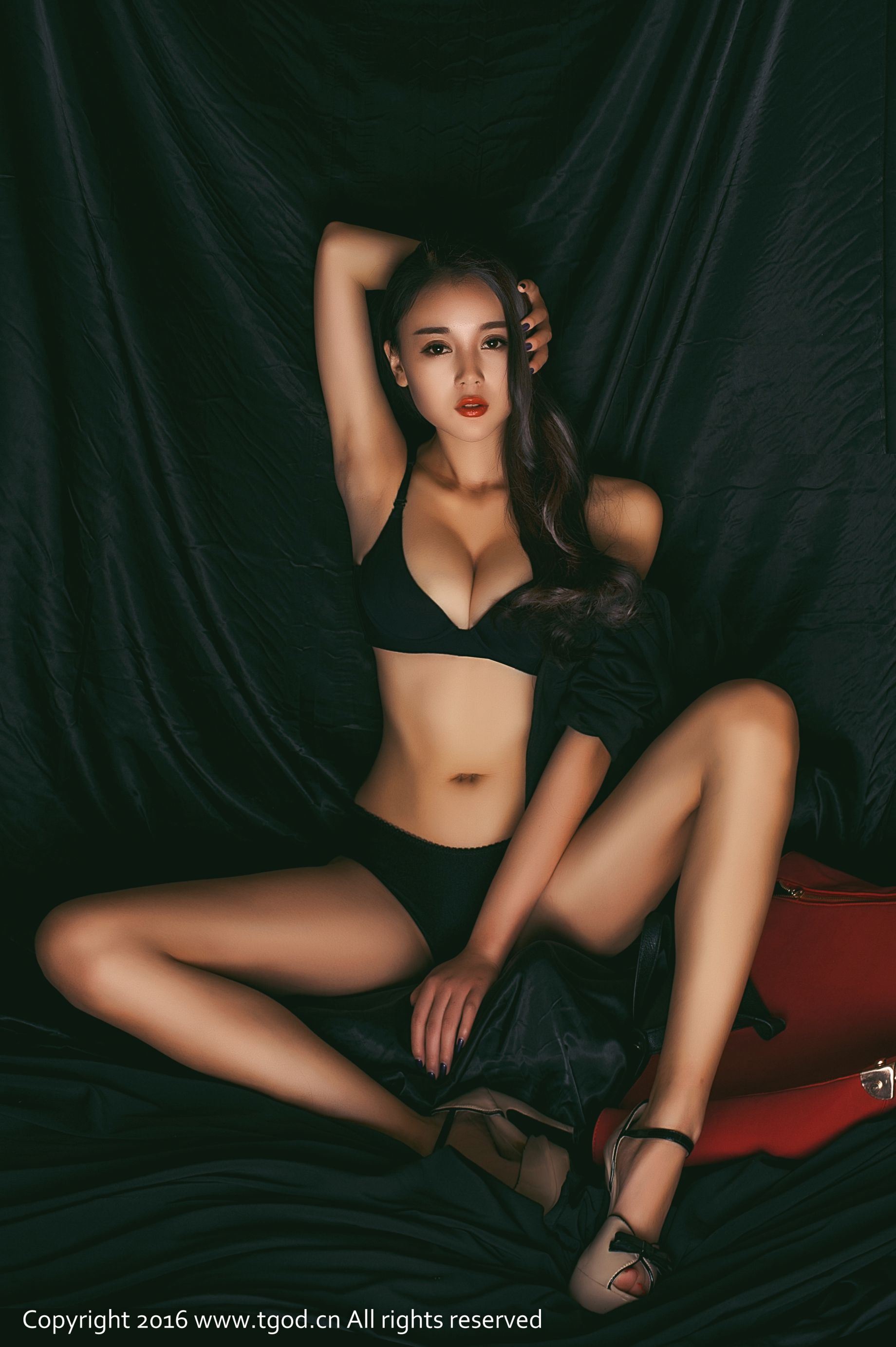 赵小米Kitty《初恋情节 校园中的青涩甜蜜》 [推女神TGOD]