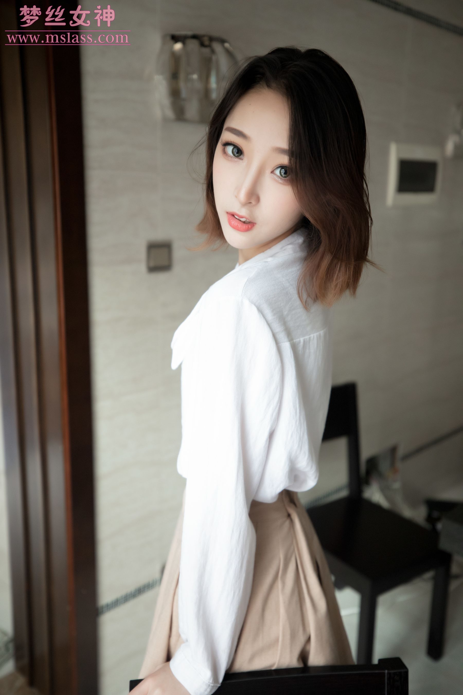 [梦丝女神MSLASS]  乔儿 美女主播（肉色）