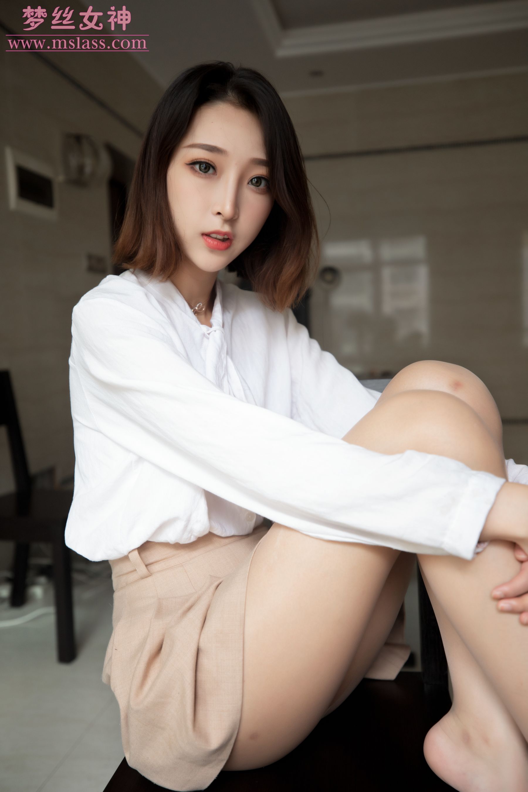 [梦丝女神MSLASS]  乔儿 美女主播（肉色）