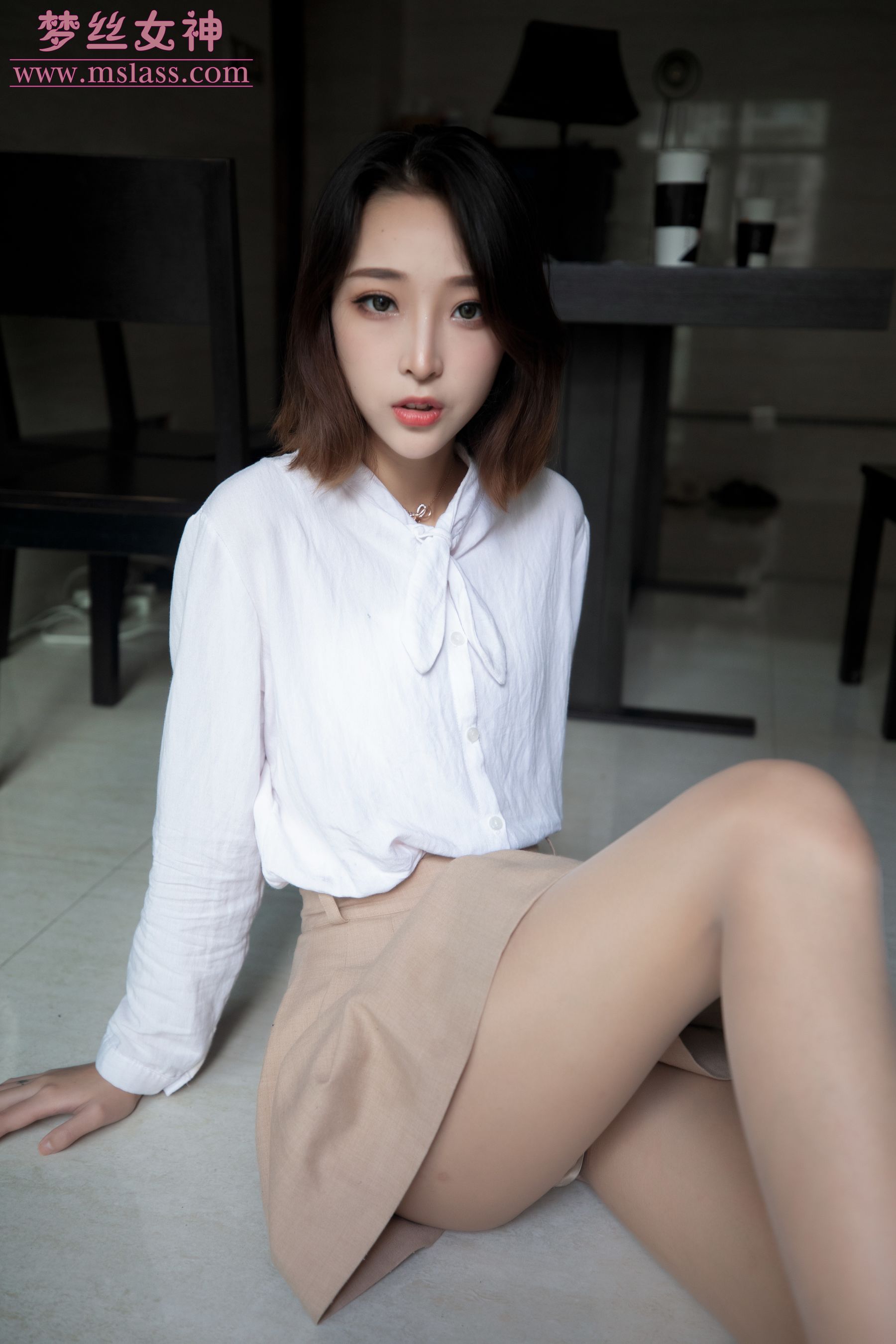 [梦丝女神MSLASS]  乔儿 美女主播（肉色）