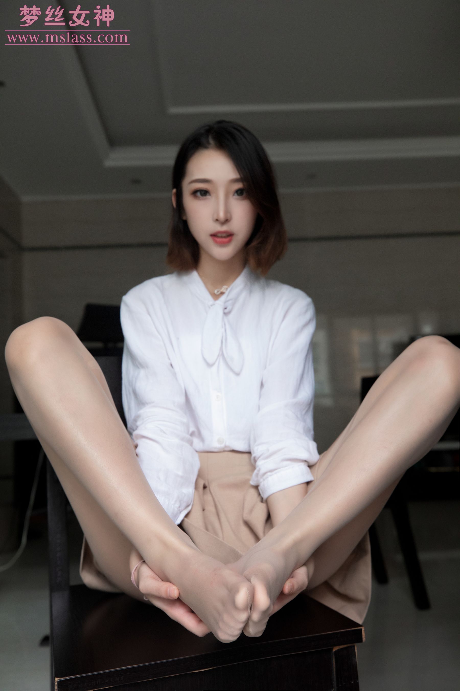 [梦丝女神MSLASS]  乔儿 美女主播（肉色）