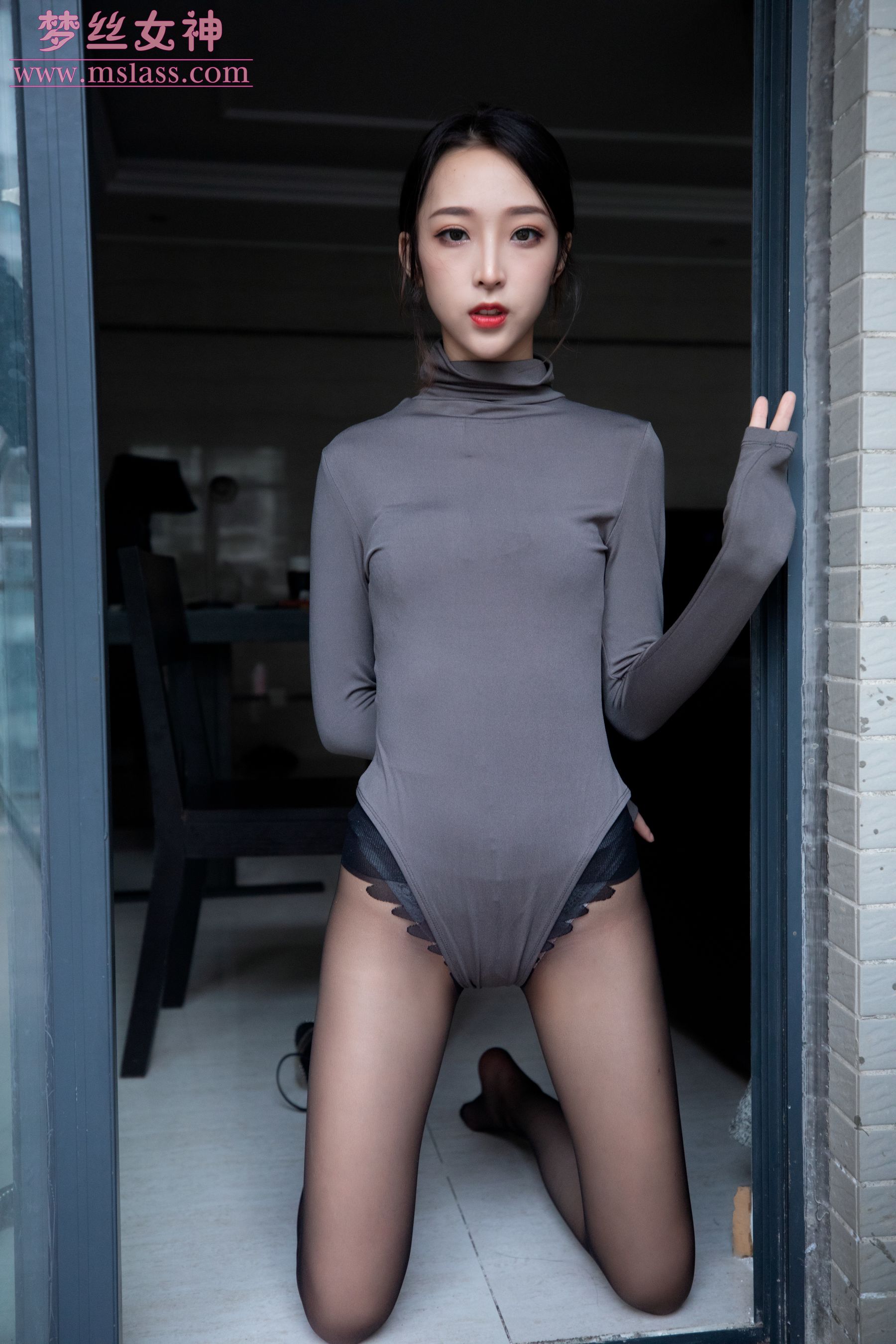 [梦丝女神MSLASS]  乔儿 美女主播（黑色）