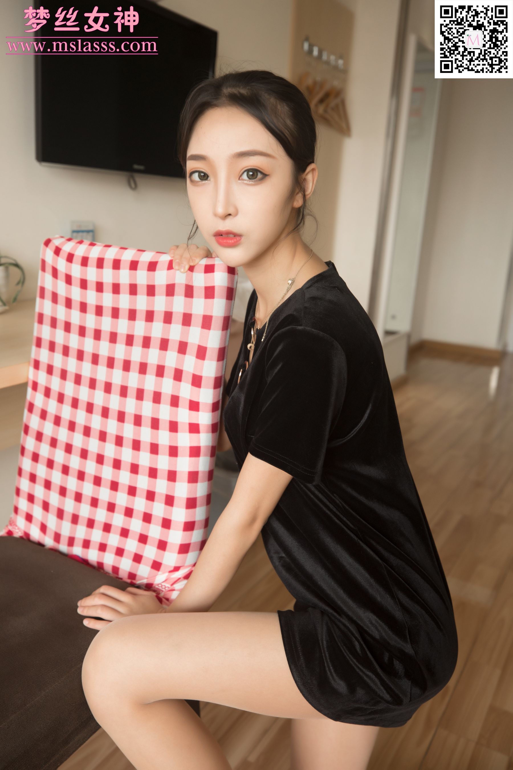 [梦丝女神MSLASS]  乔儿的高跟鞋