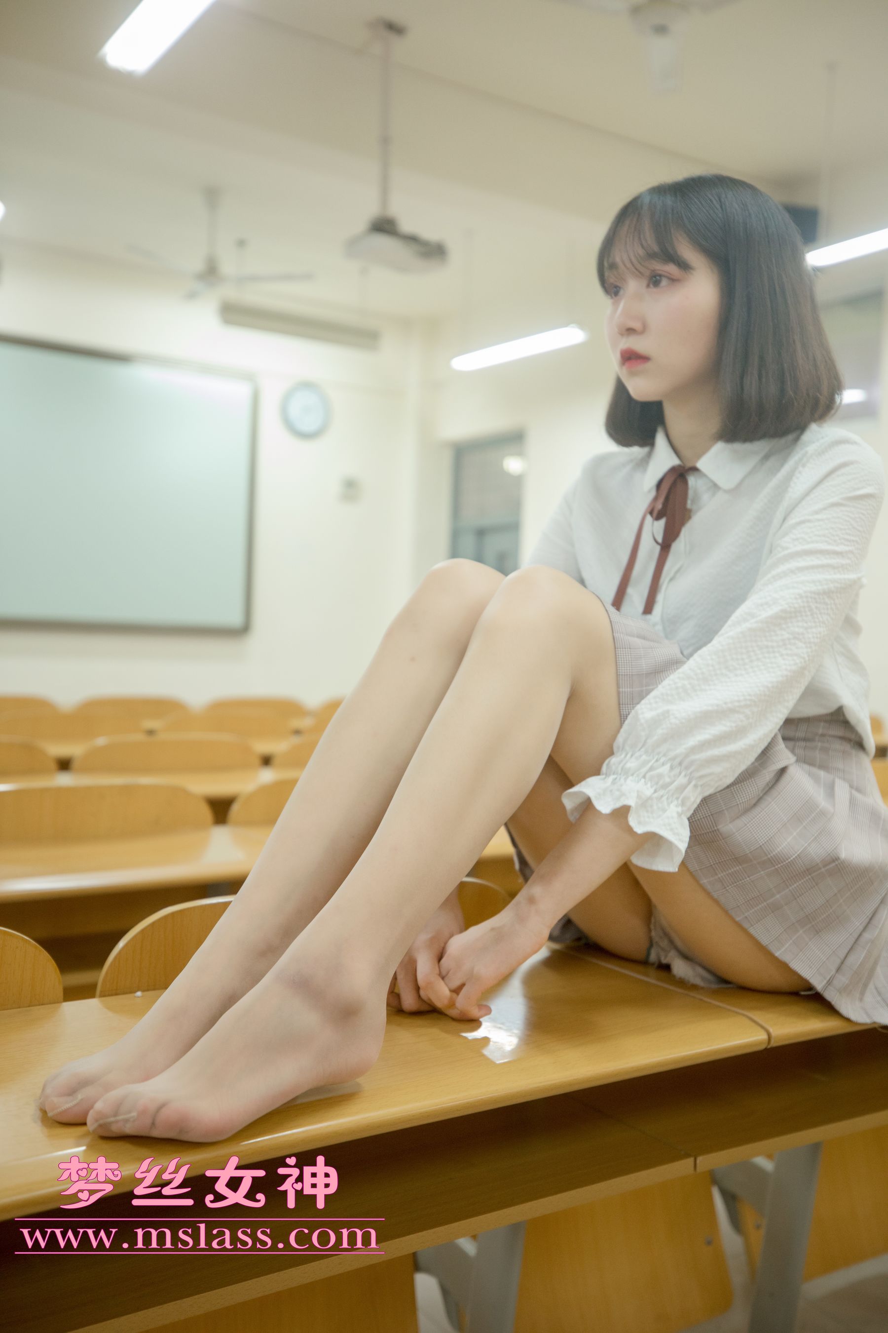 [梦丝女神MSLASS]  刘诺 教室顷语